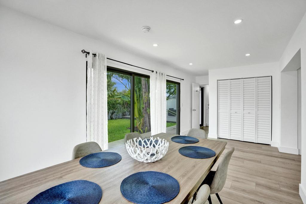 1001 SE 13th Court