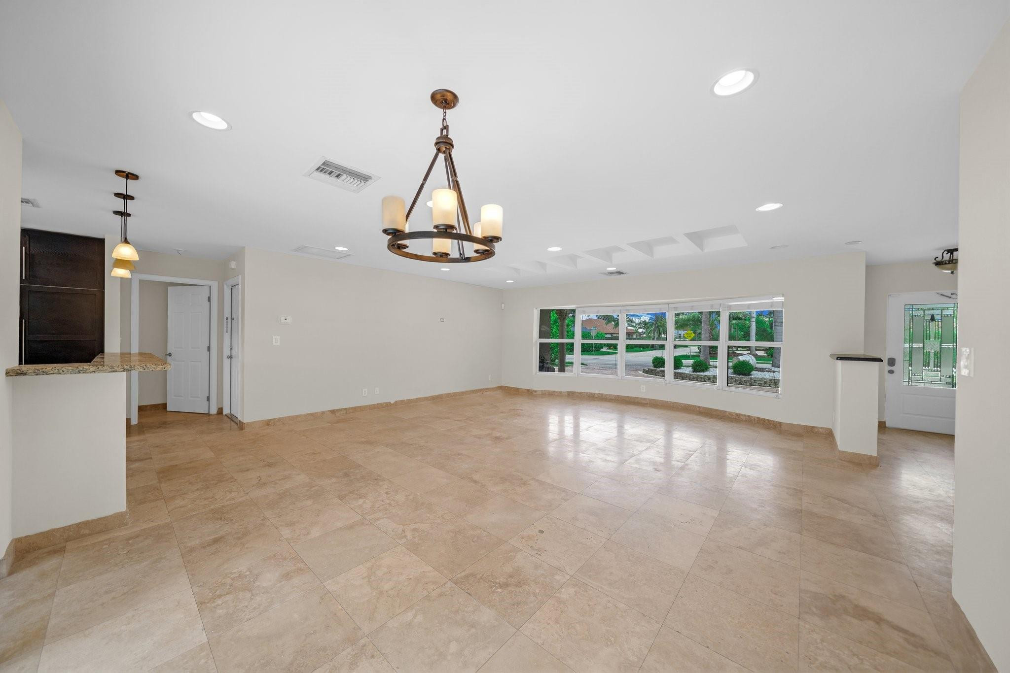 4021 Bayview Drive