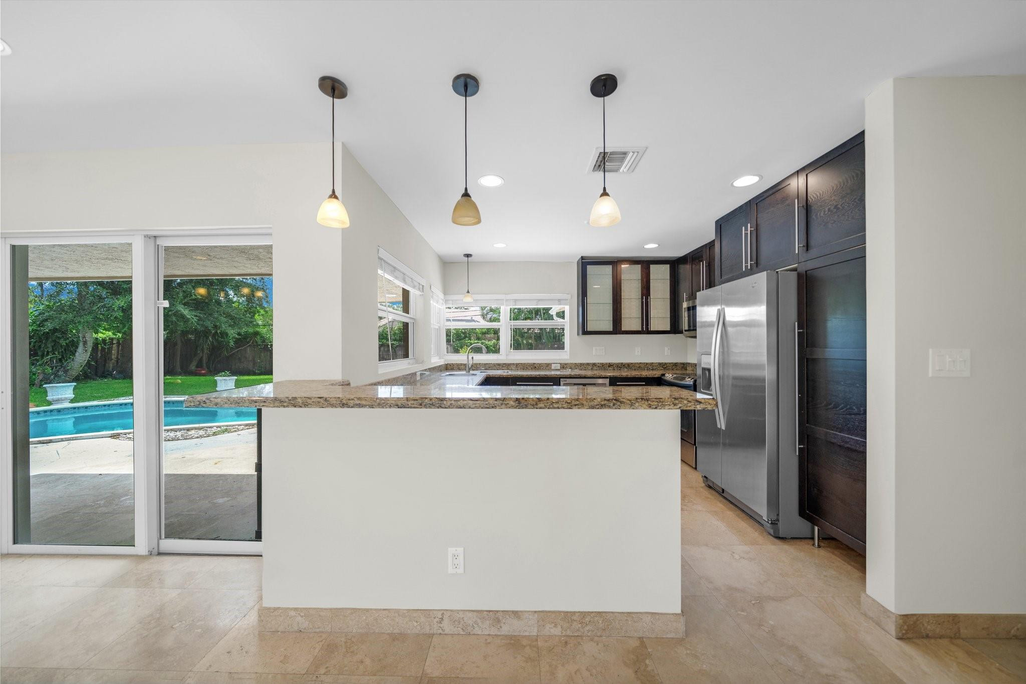 4021 Bayview Drive