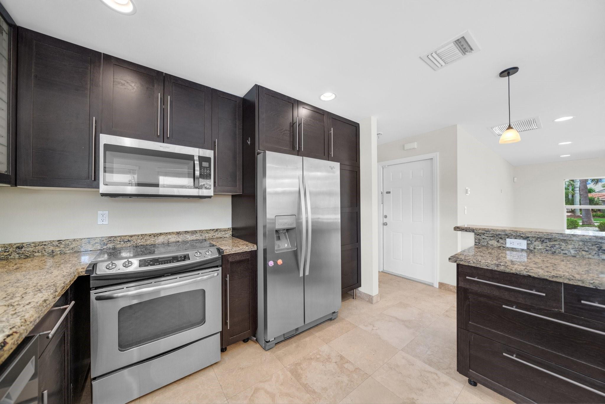 4021 Bayview Drive