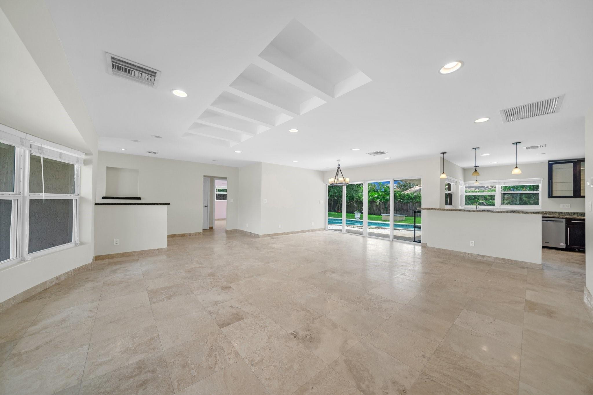 4021 Bayview Drive