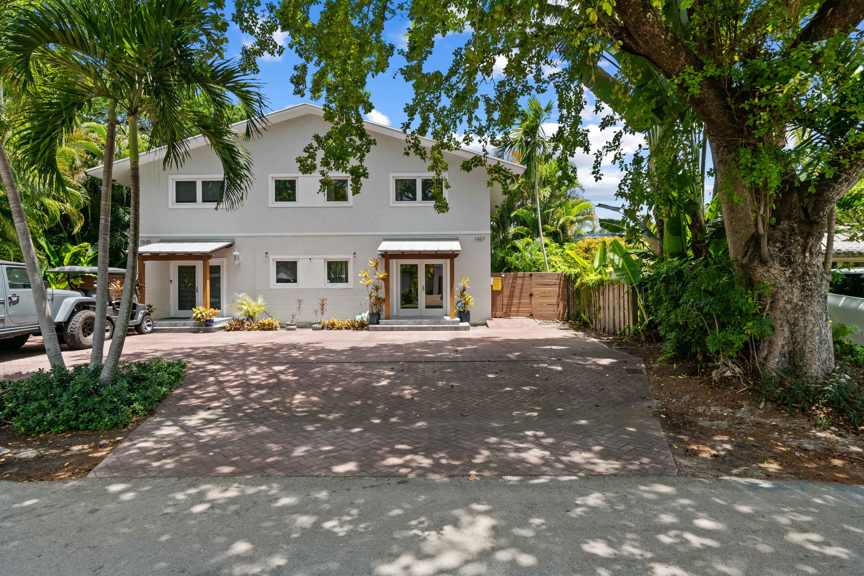 1627 NE 7th Street