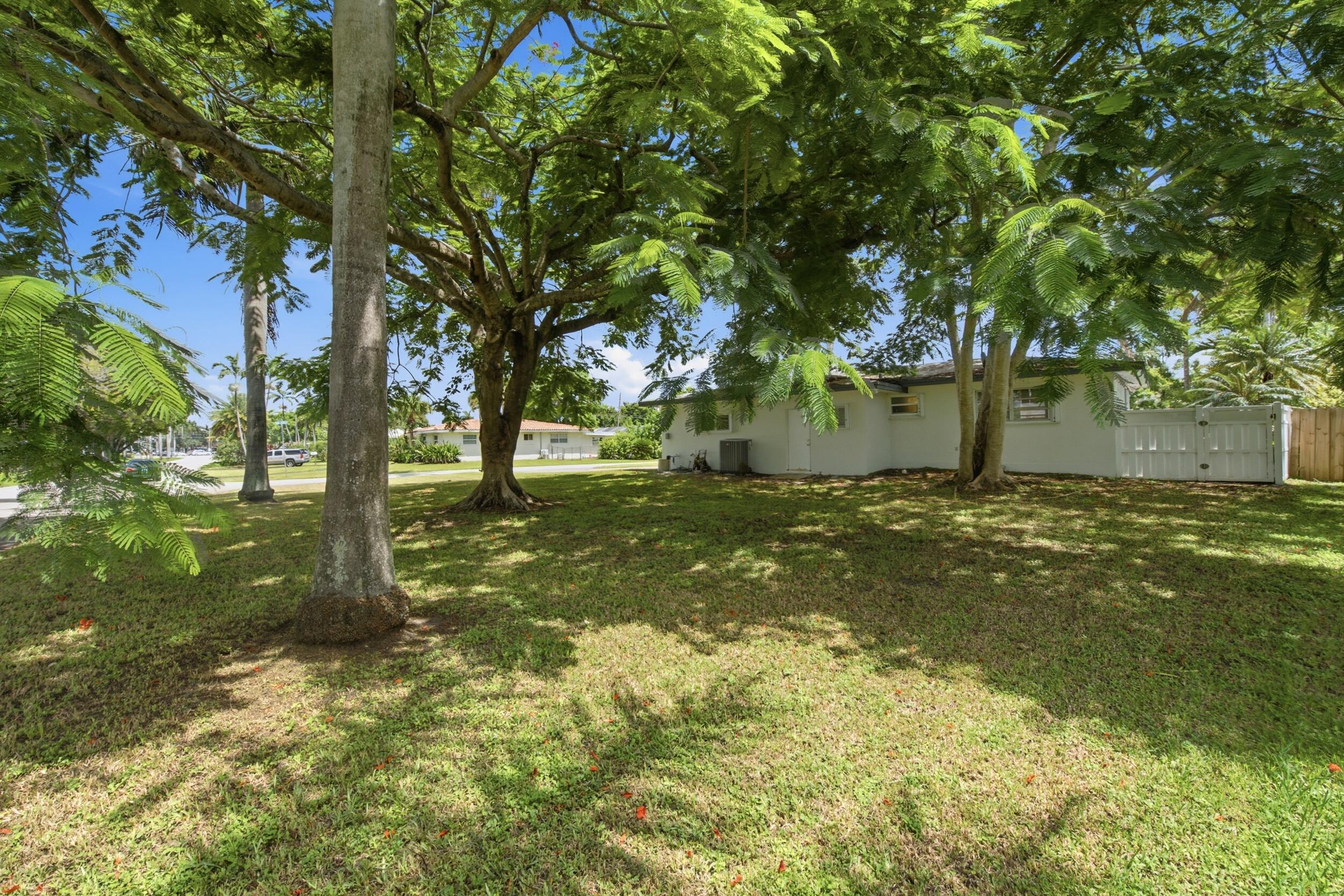 3236 Van Buren Street