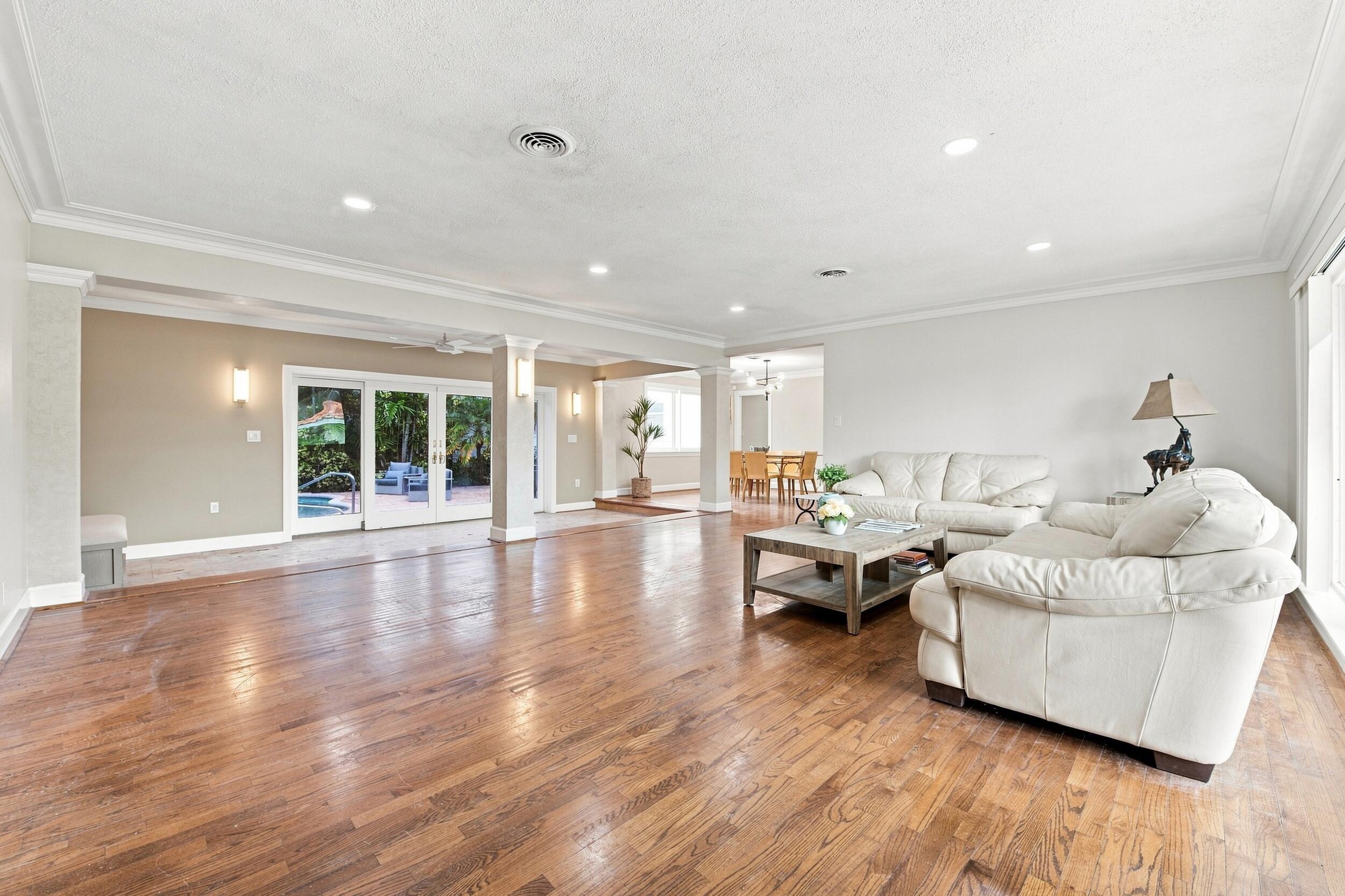 3236 Van Buren Street