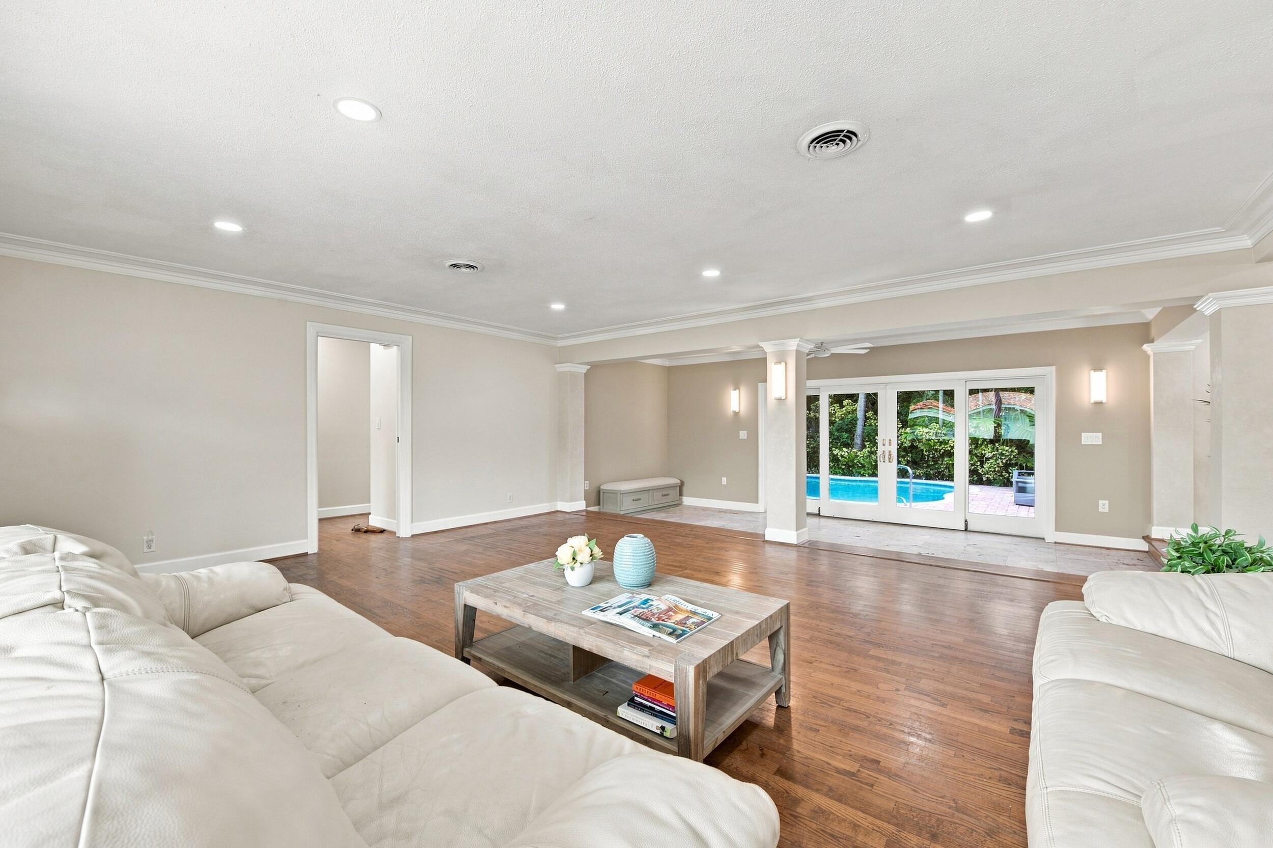 3236 Van Buren Street