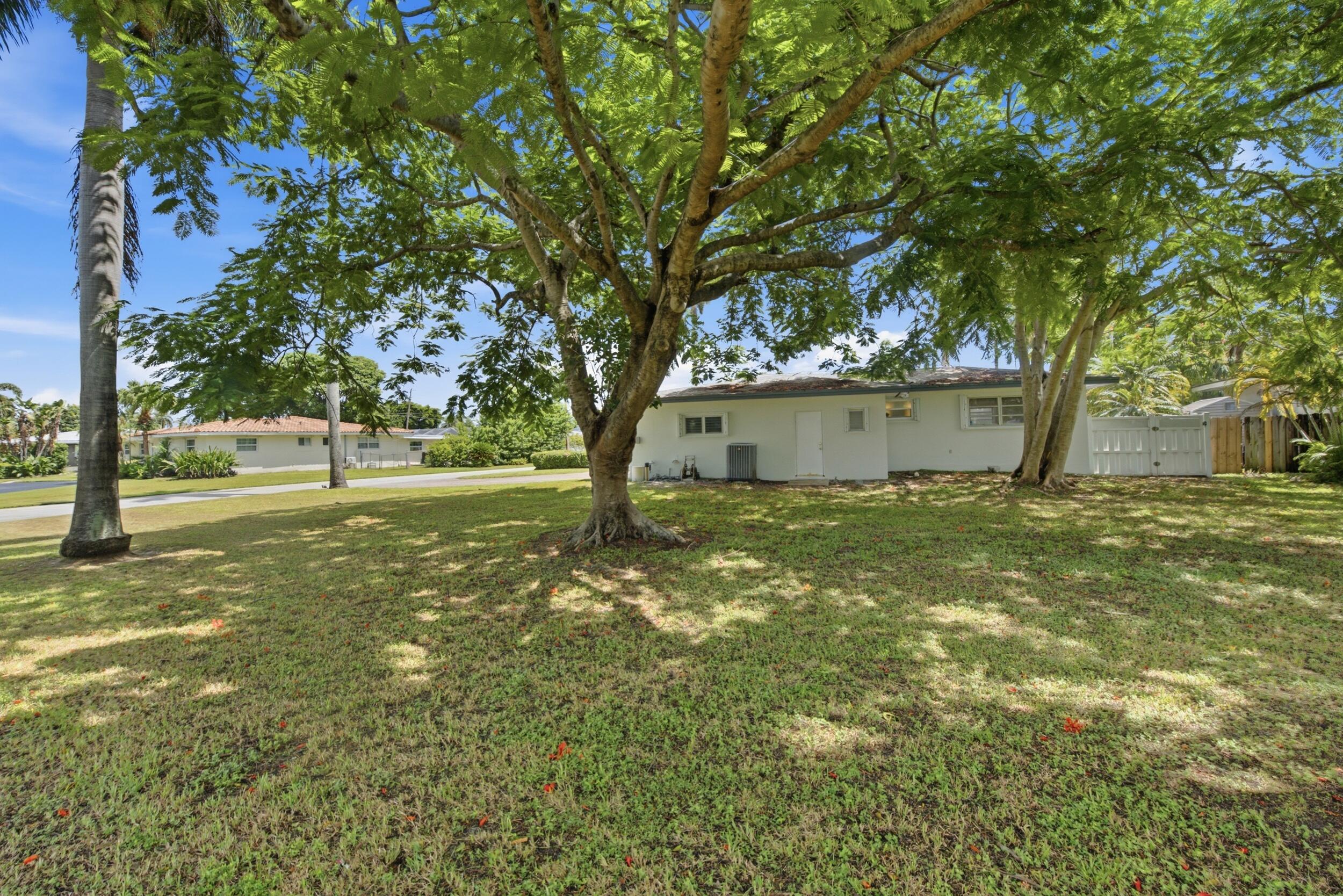 3236 Van Buren Street