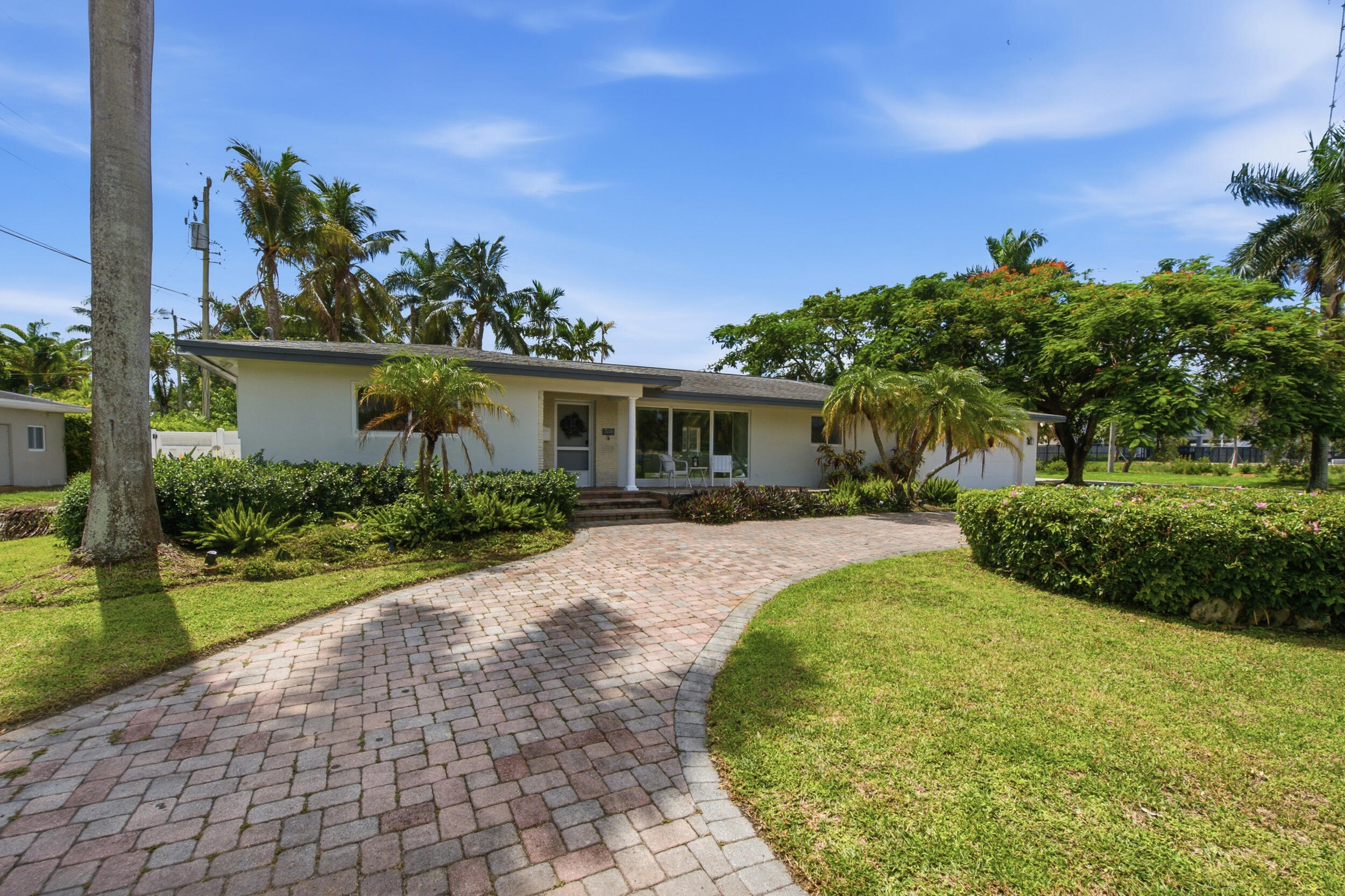3236 Van Buren Street