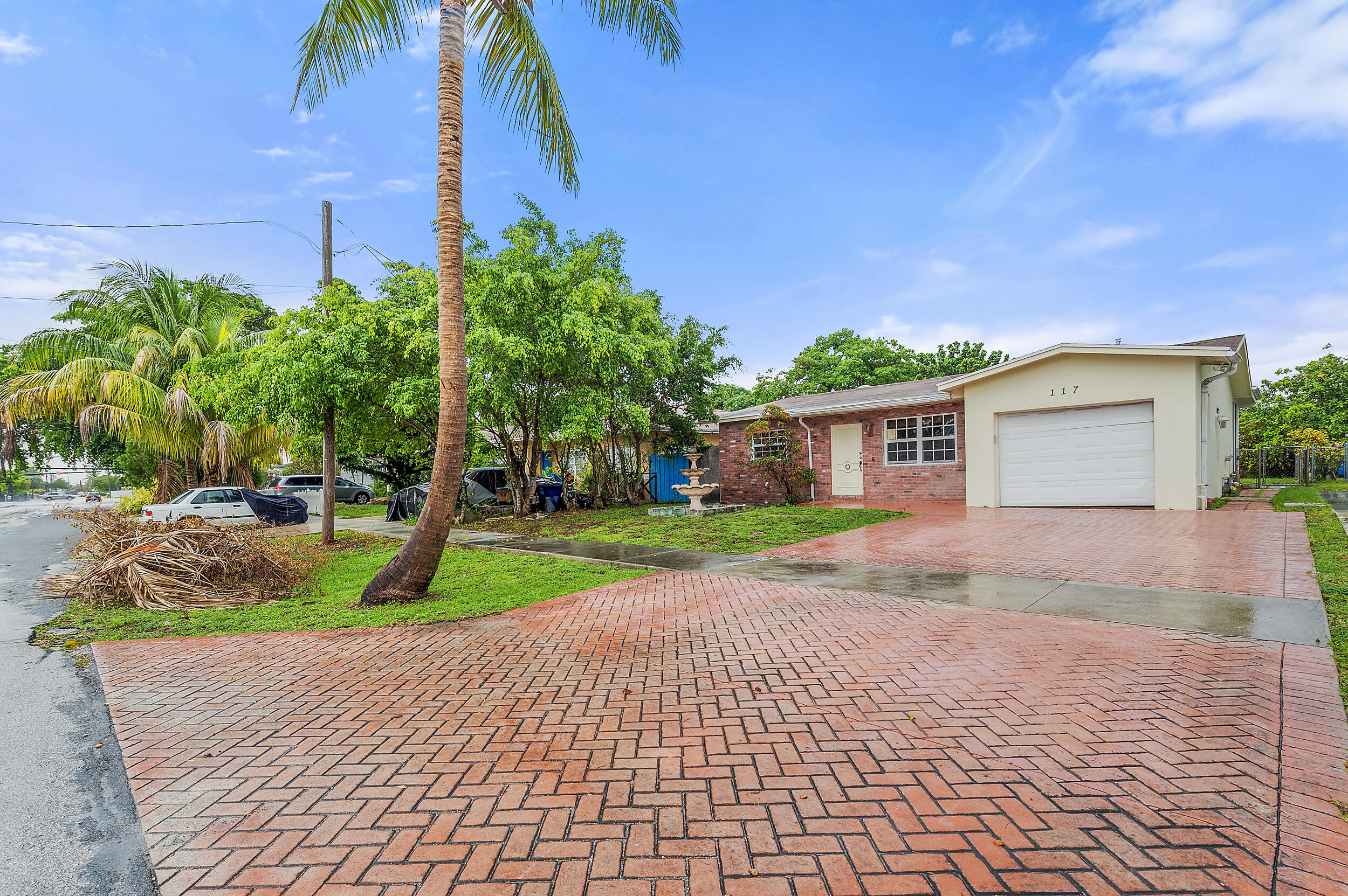 117 SW 4th Avenue