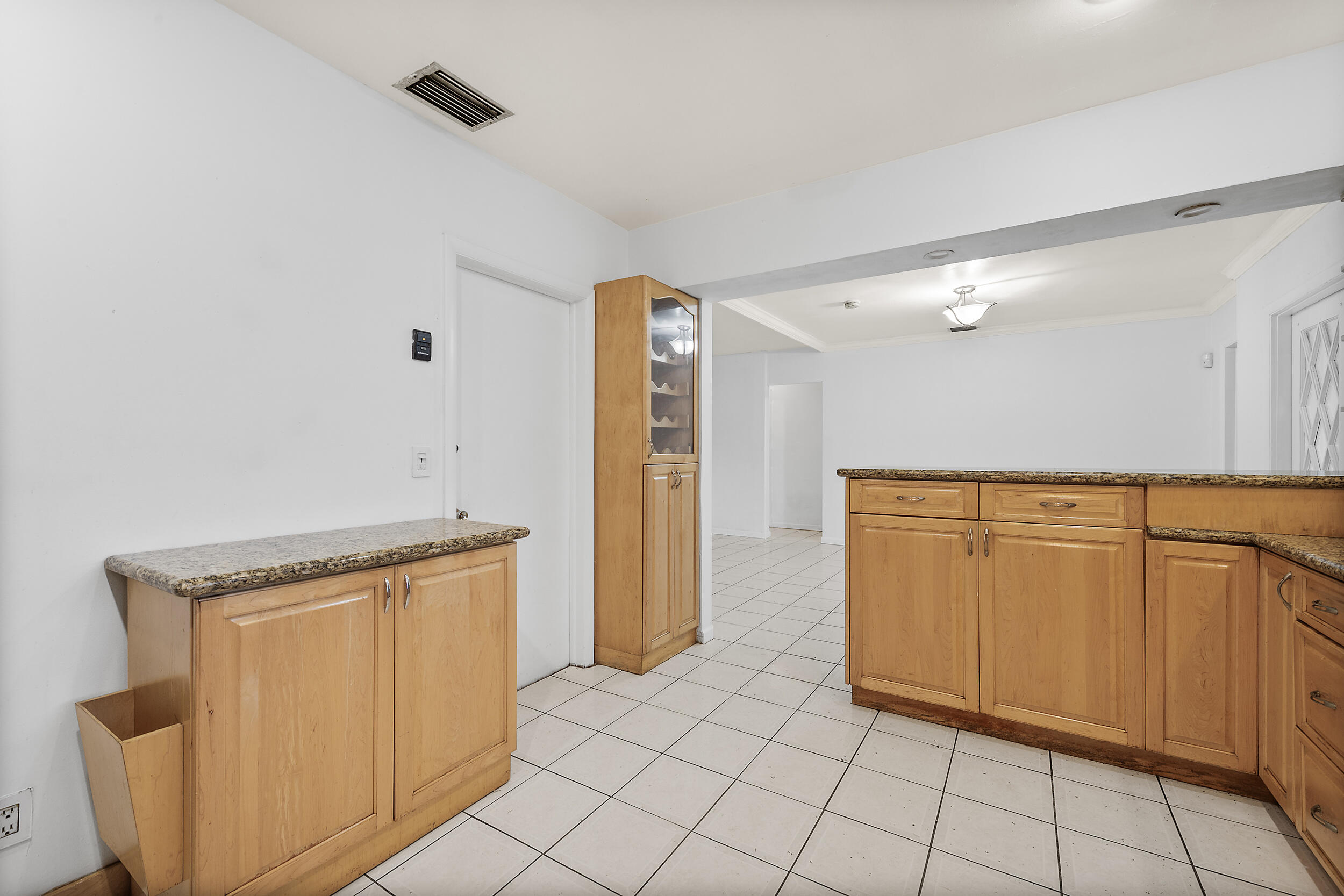 117 SW 4th Avenue