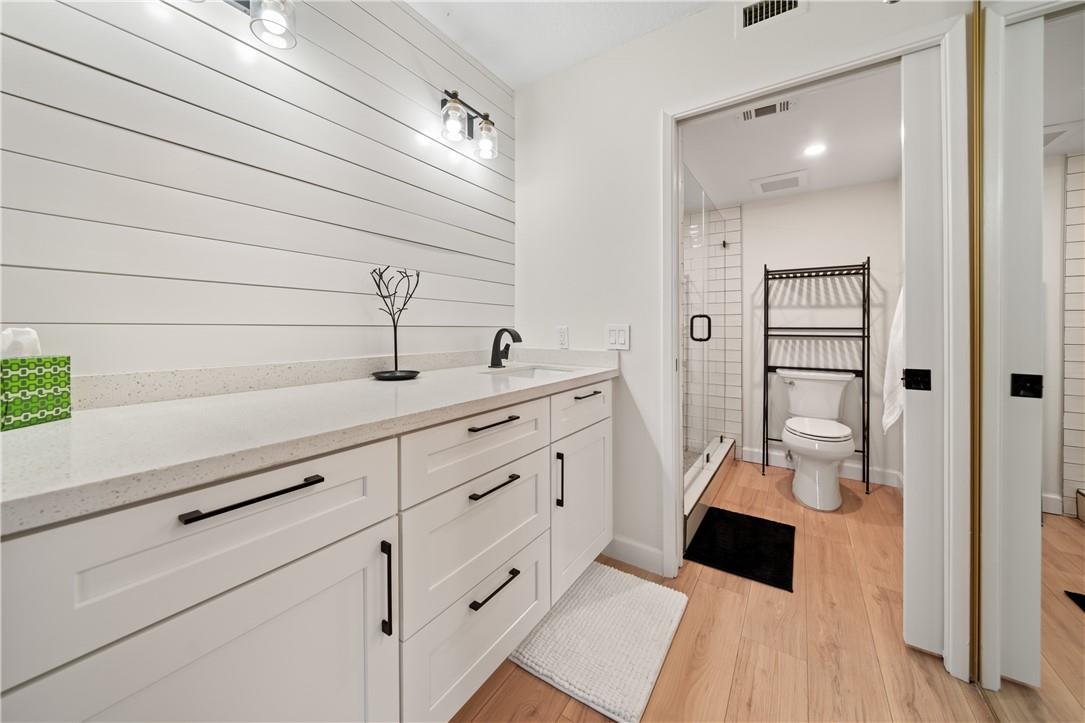 2240 N Cypress Bend Dr Unit: 802