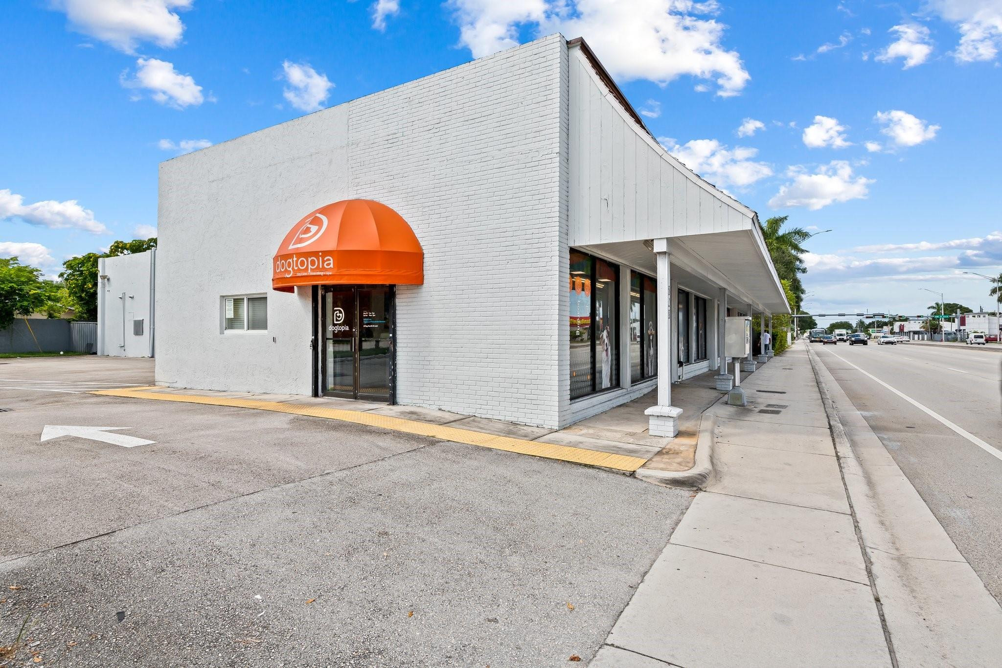 808 W Broward Blvd