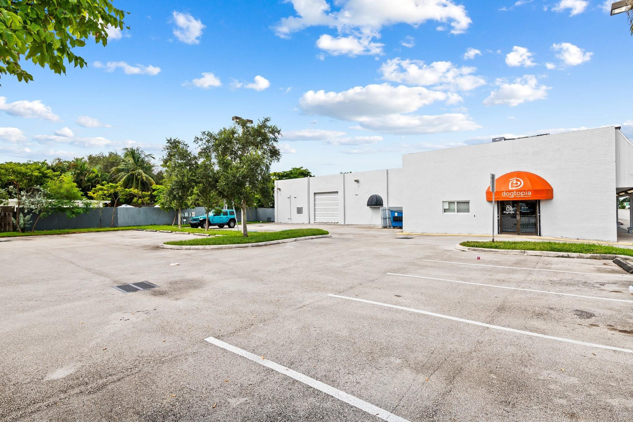 808 W Broward Blvd