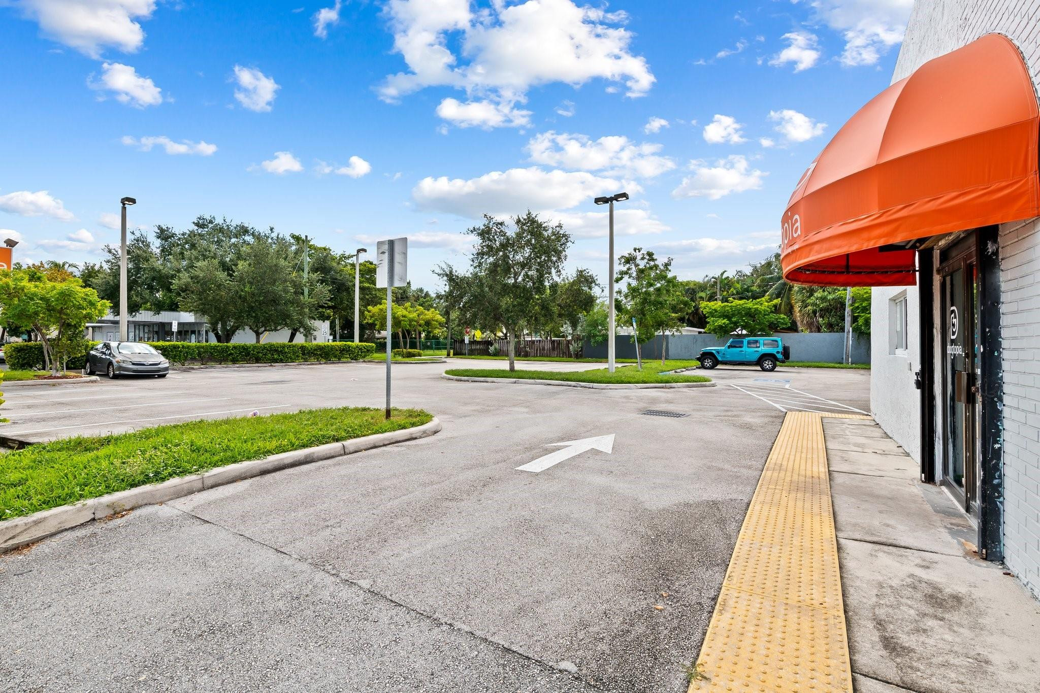 808 W Broward Blvd