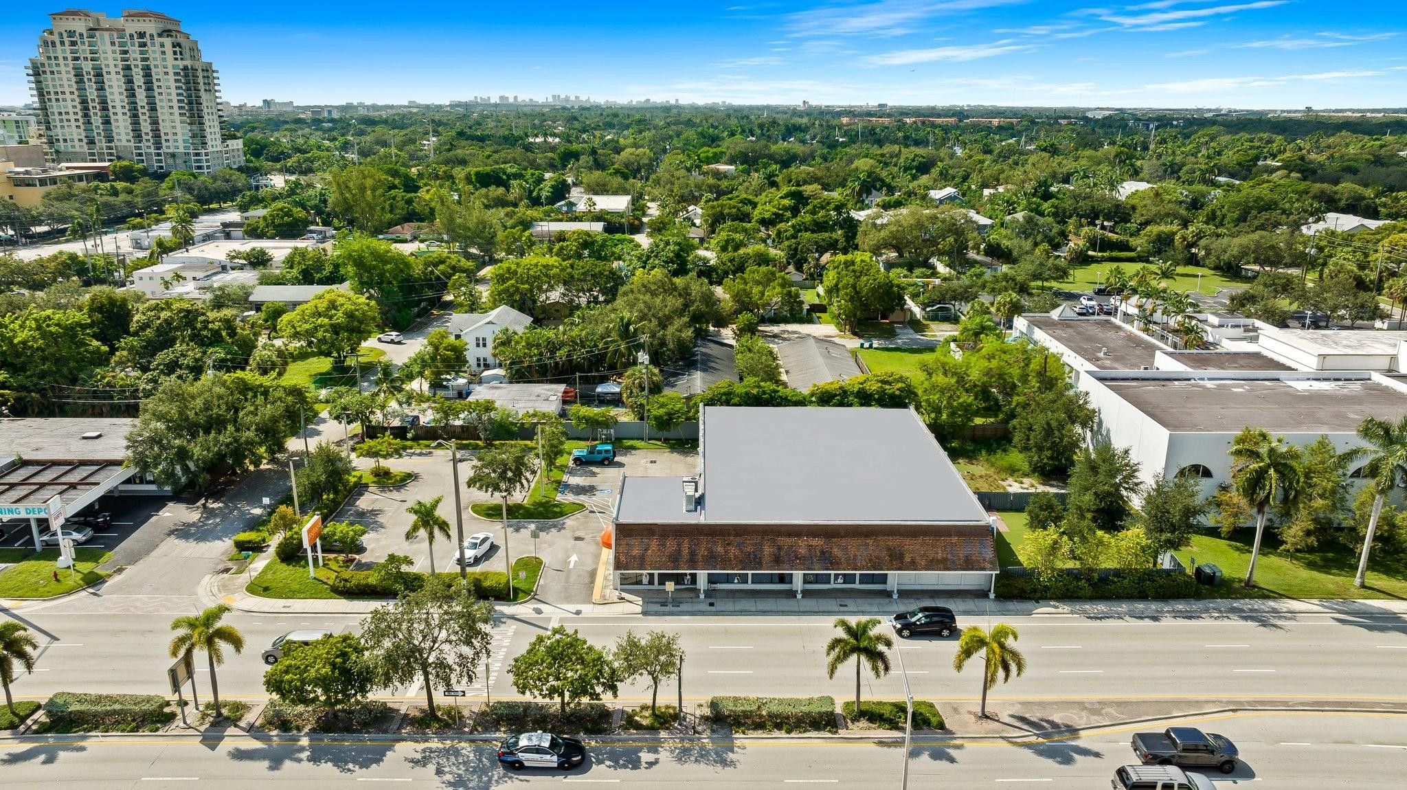 808 W Broward Blvd
