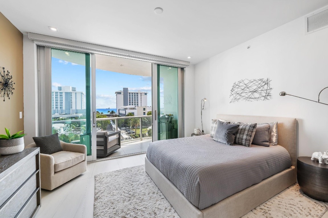 321 N Birch Rd Unit: 602