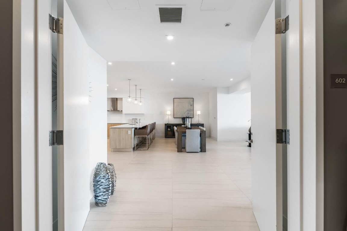 321 N Birch Rd Unit: 602