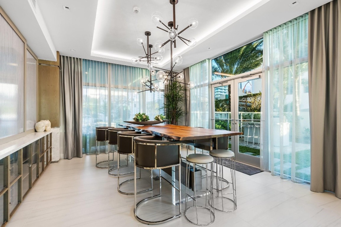 321 N Birch Rd Unit: 602