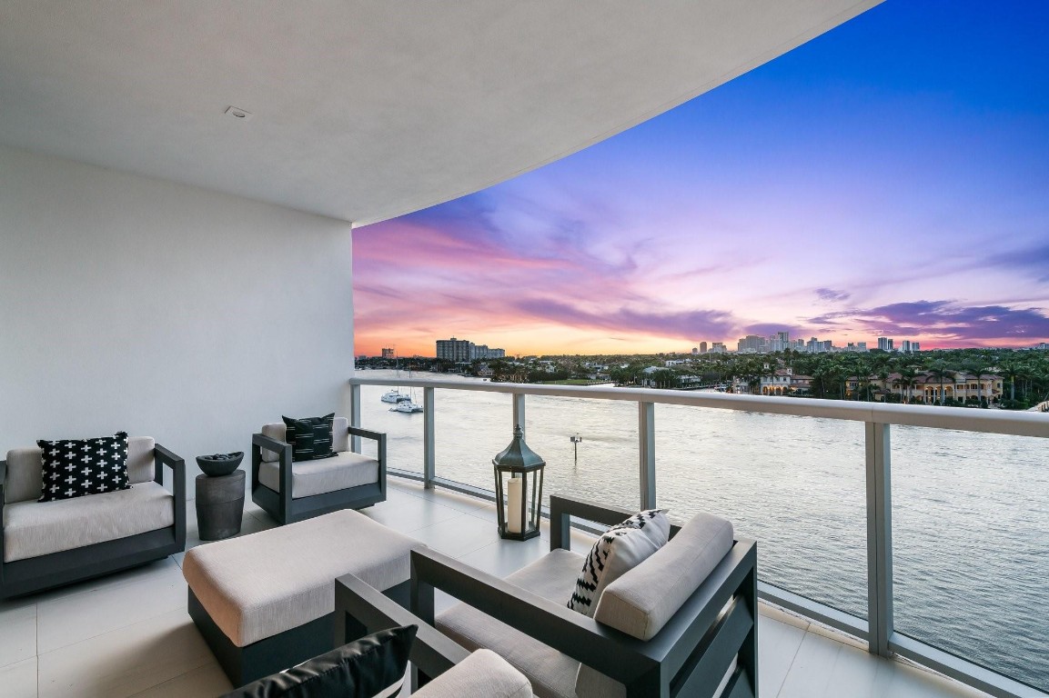 321 N Birch Rd Unit: 602