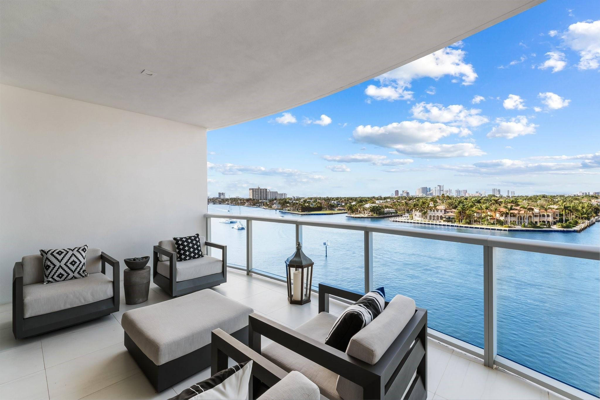 321 N Birch Rd Unit: 602