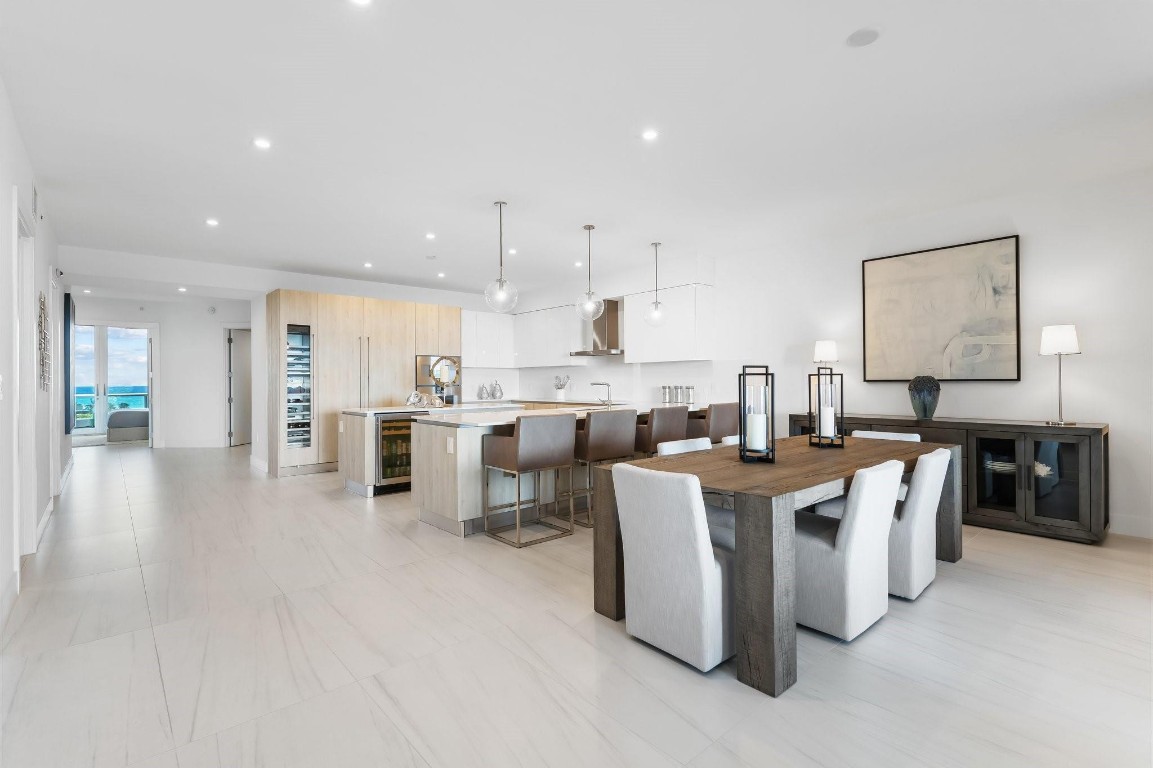 321 N Birch Rd Unit: 602