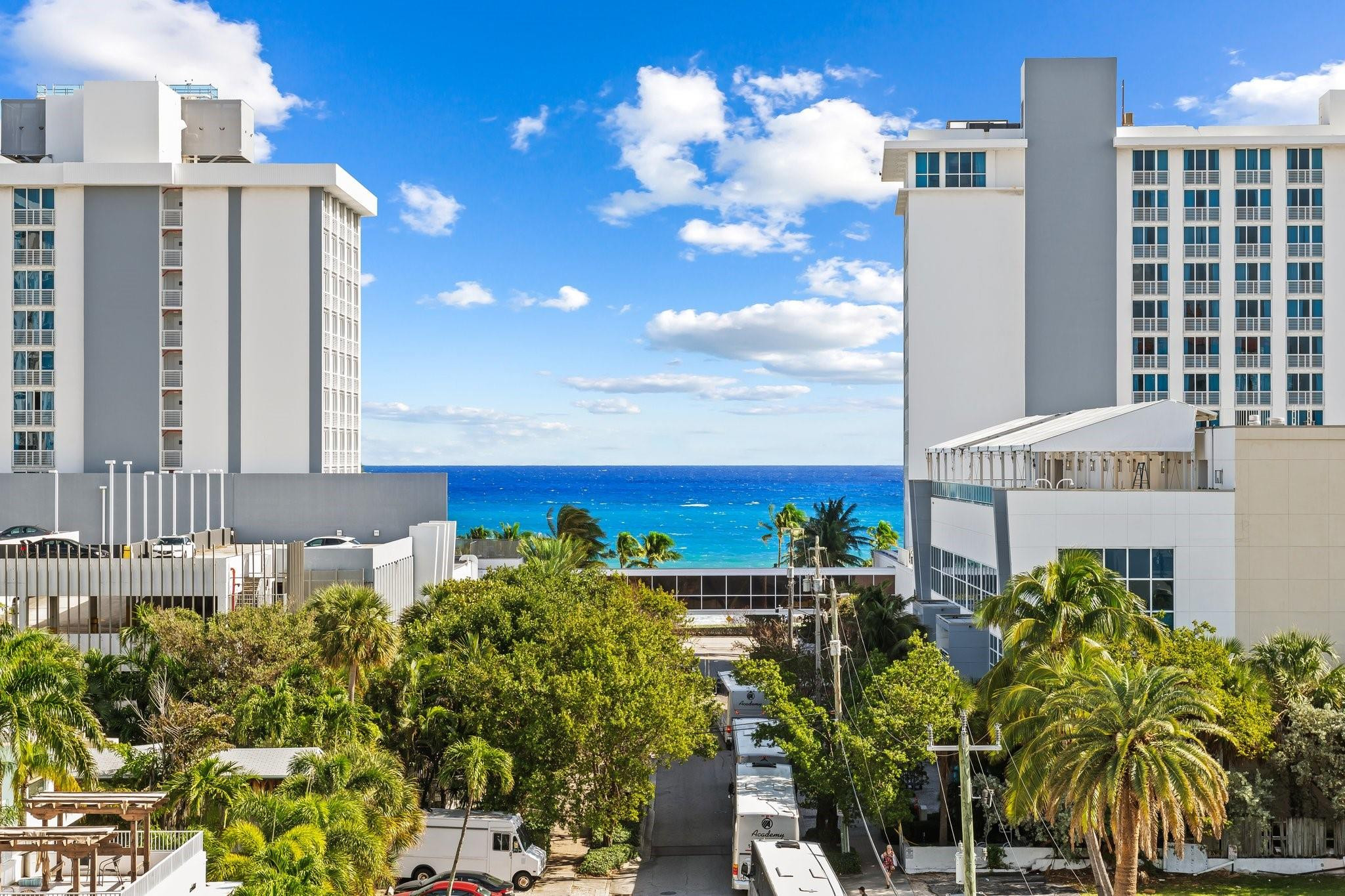 321 N Birch Rd Unit: 602