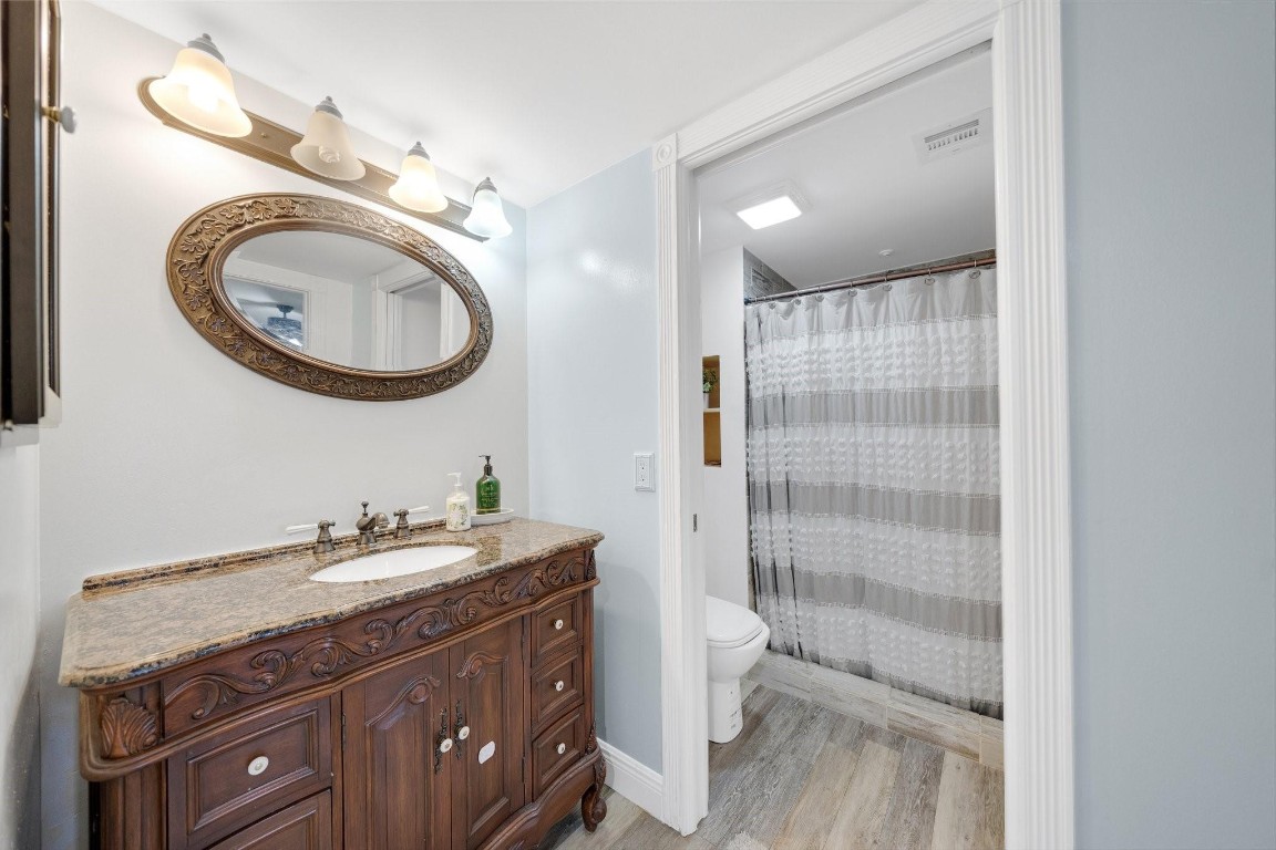 8109 Oakton Ct Unit: 9D