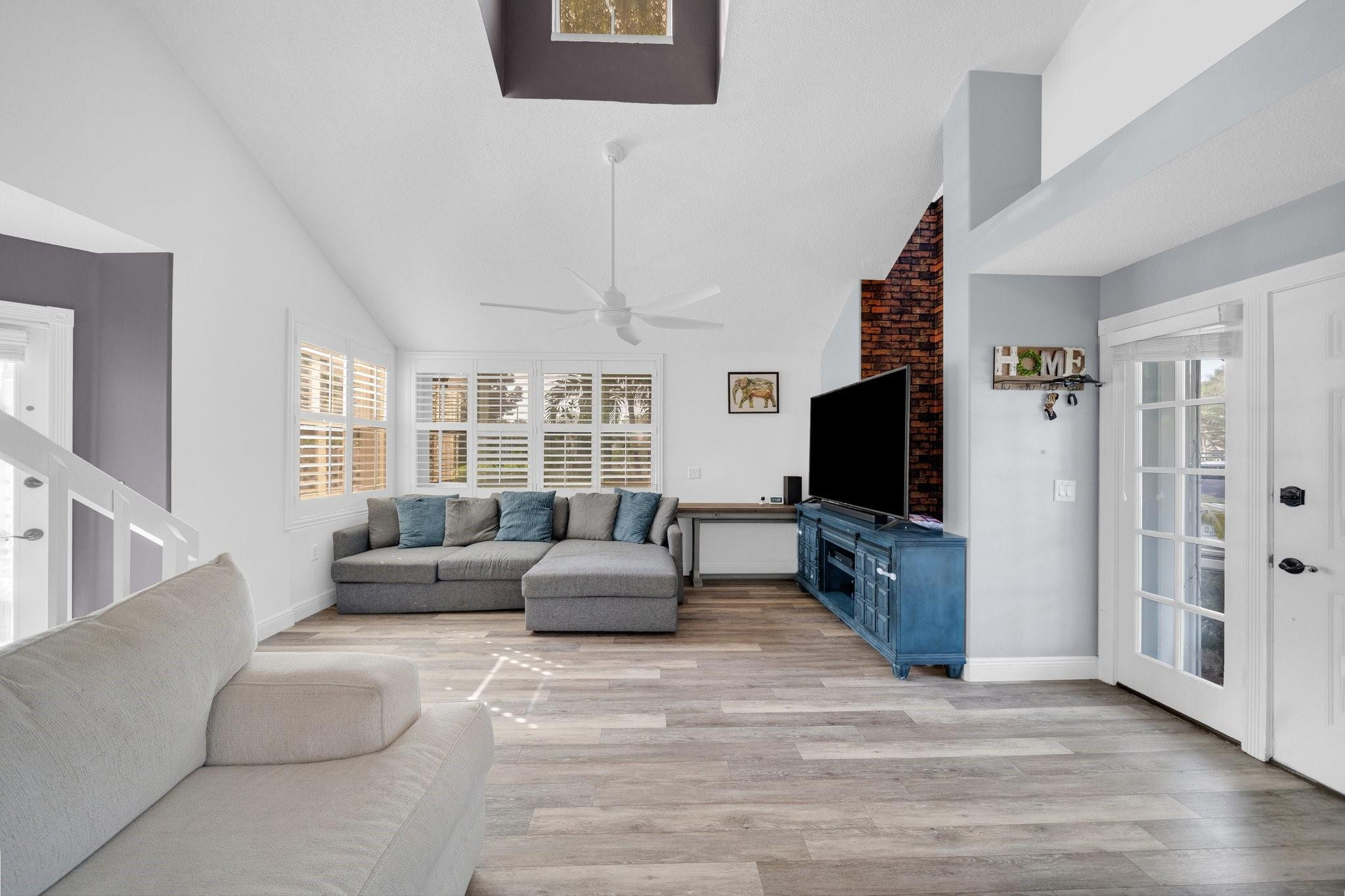 8109 Oakton Ct Unit: 9D