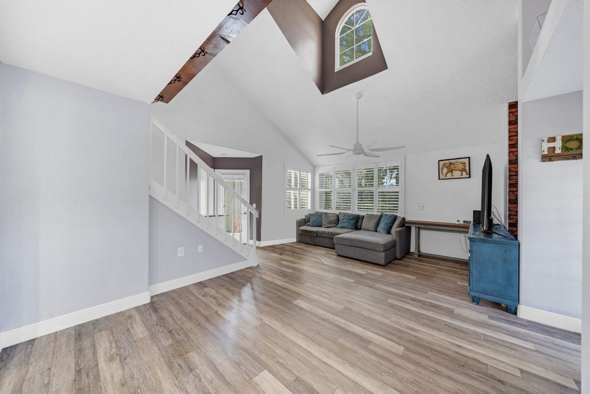 8109 Oakton Ct Unit: 9D