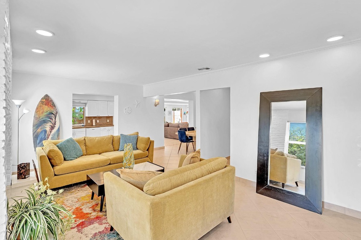 1501 N Victoria Park Rd