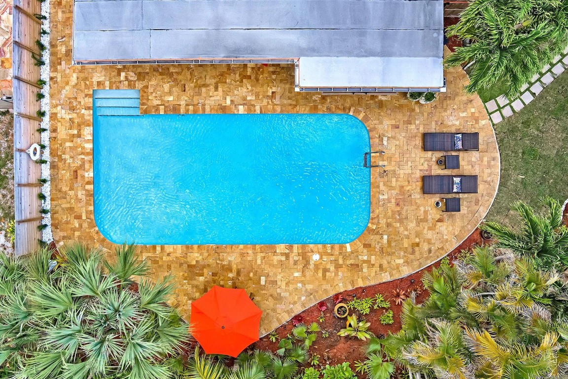 1501 N Victoria Park Rd