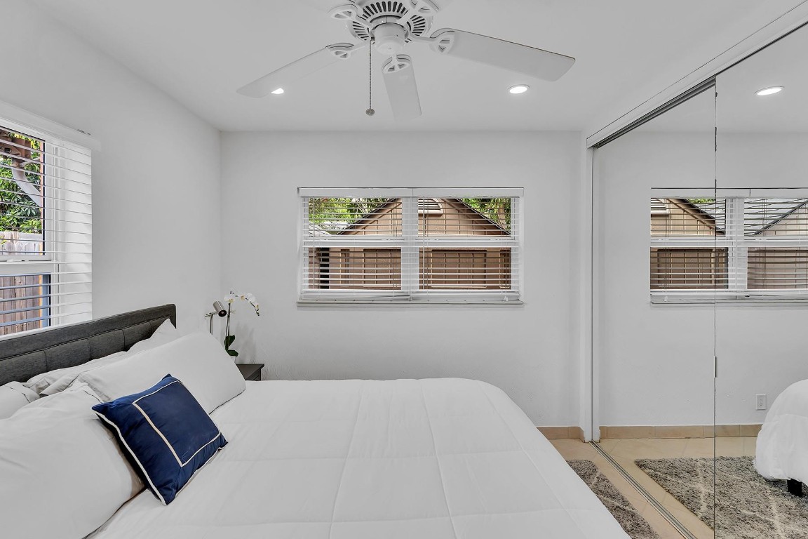 1501 N Victoria Park Rd