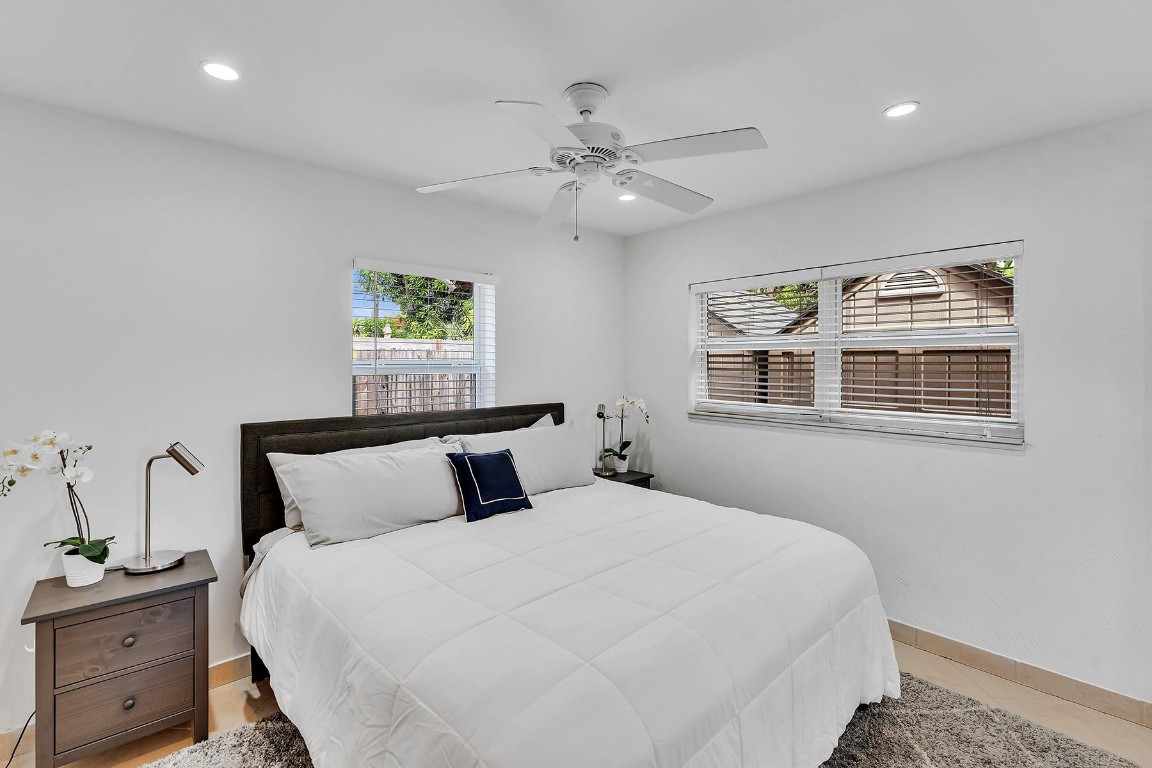 1501 N Victoria Park Rd