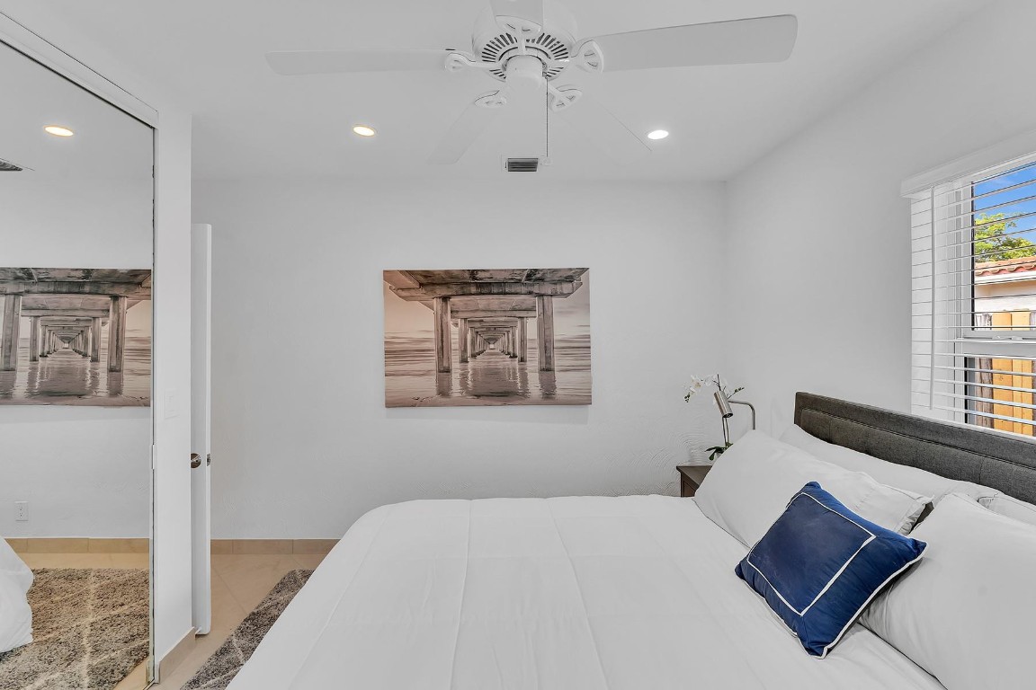 1501 N Victoria Park Rd