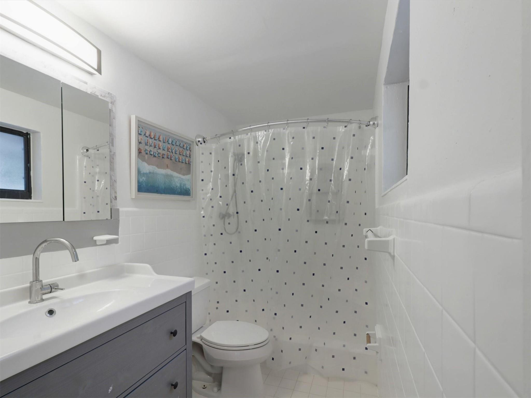 509 NW 25th St