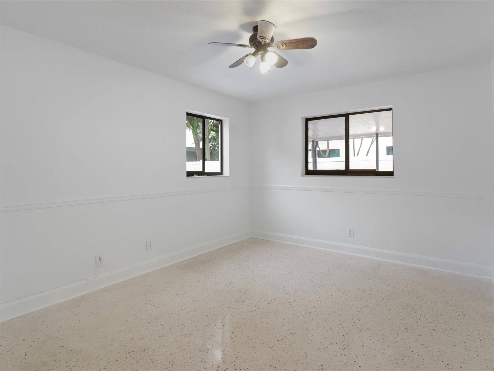 509 NW 25th St