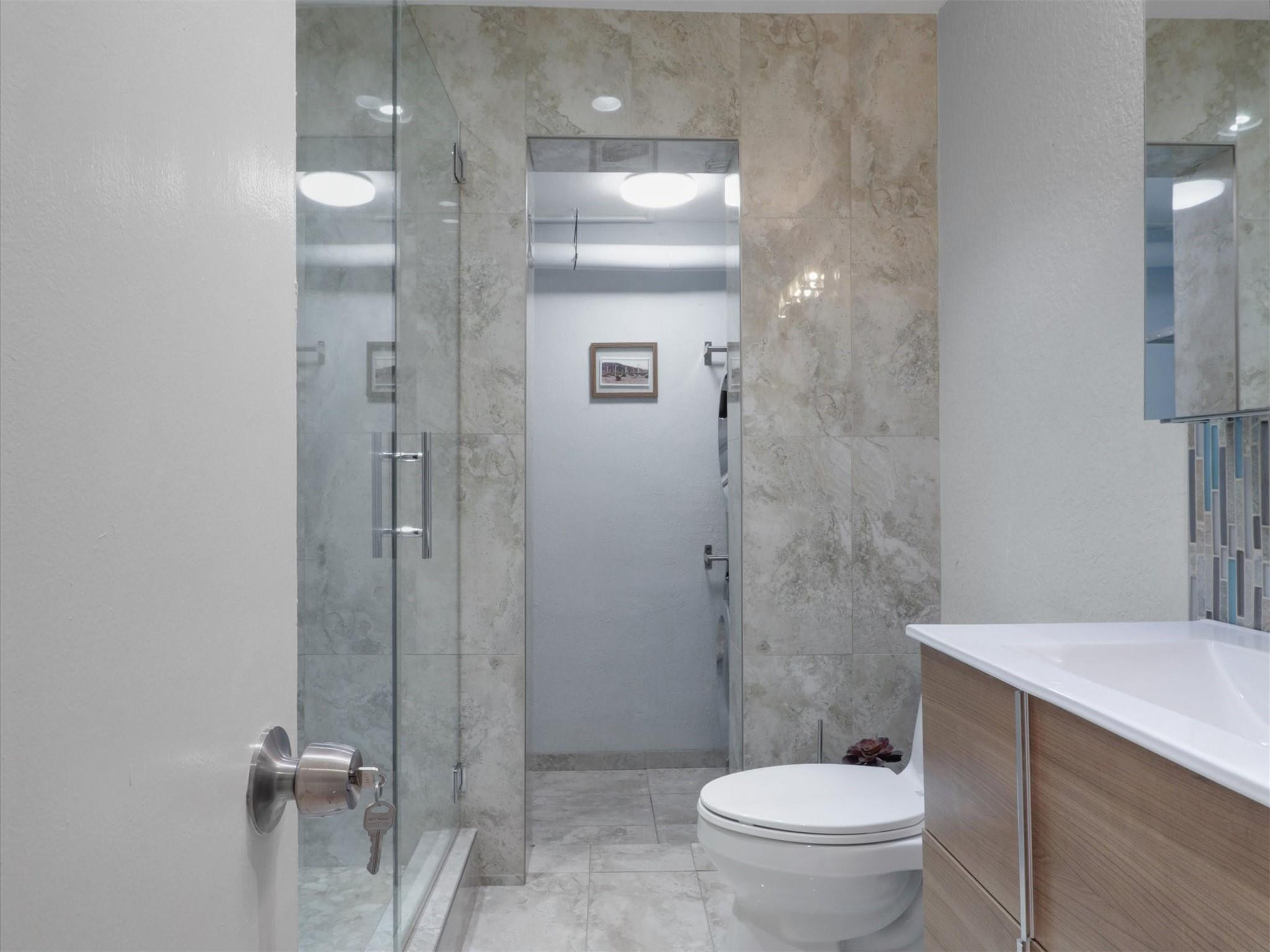 509 NW 25th St