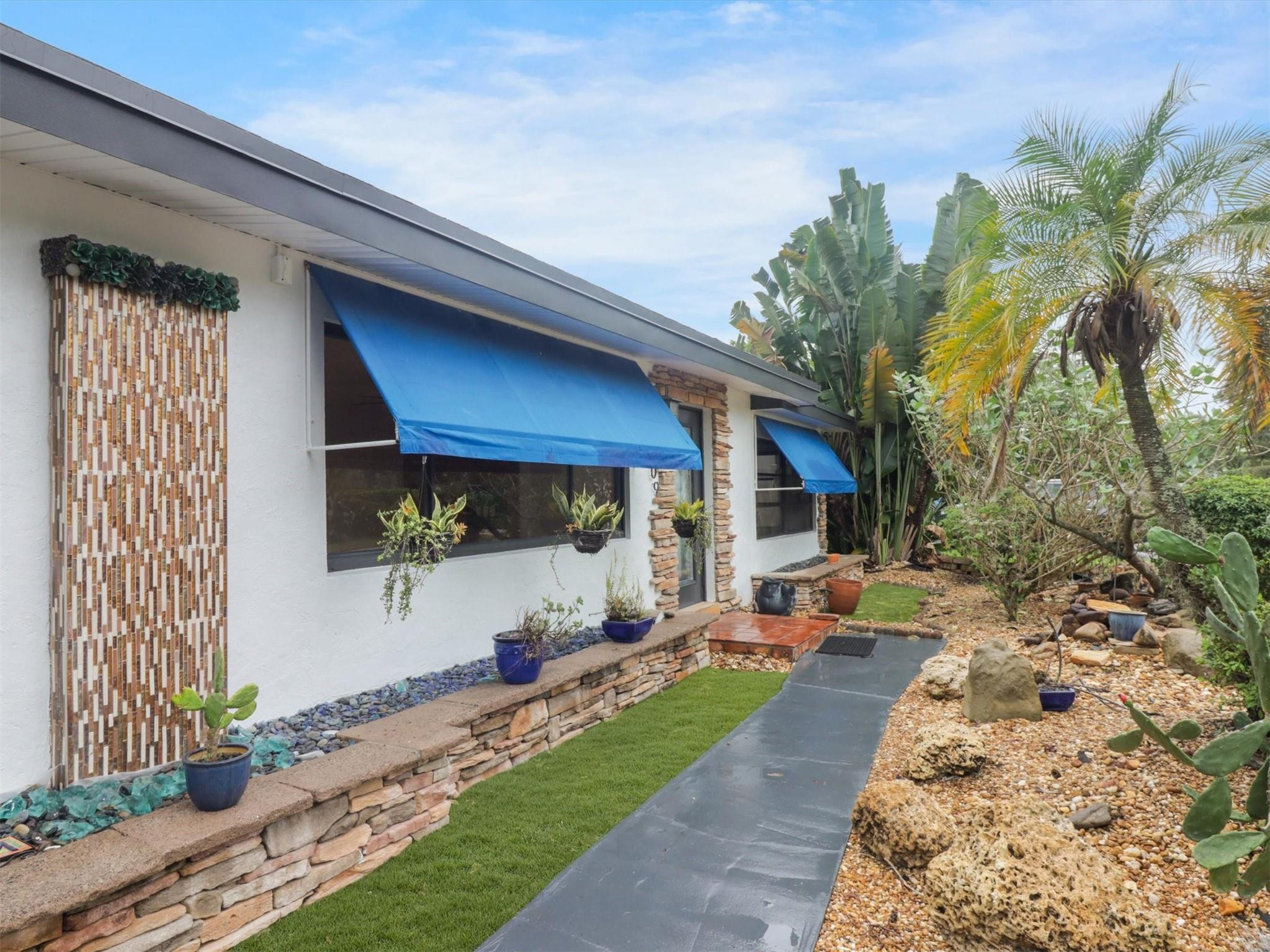 509 NW 25th St