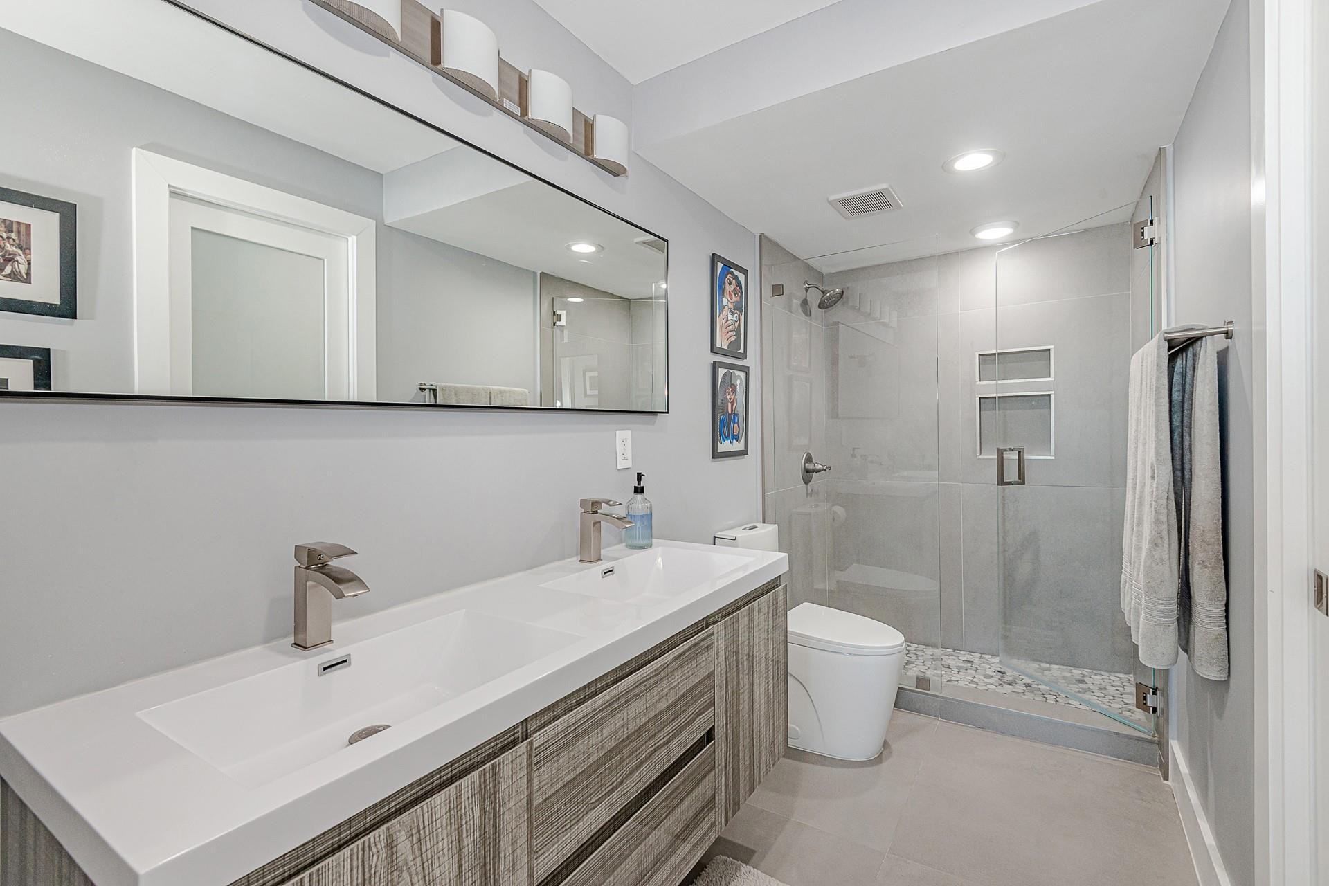 3015 N Ocean Blvd 17D