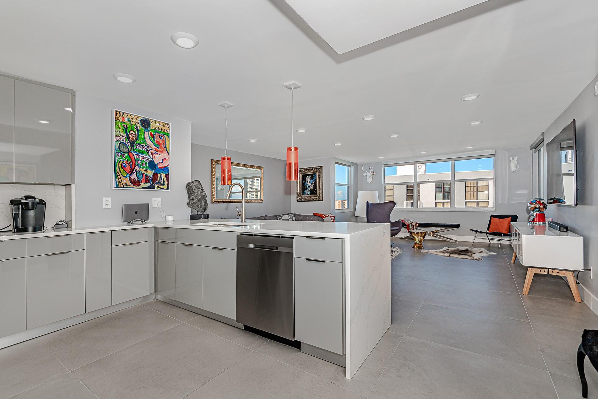 3015 N Ocean Blvd 17D