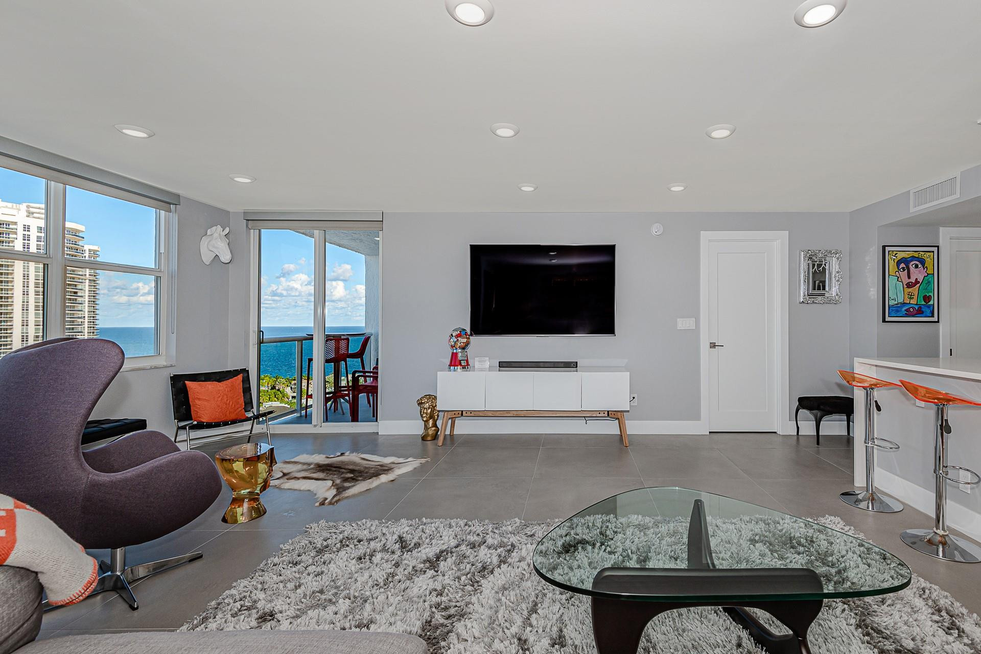 3015 N Ocean Blvd 17D