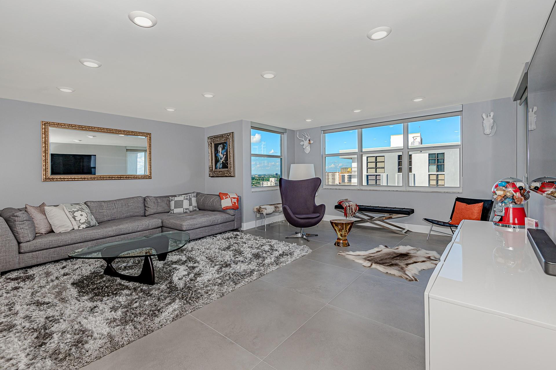 3015 N Ocean Blvd 17D