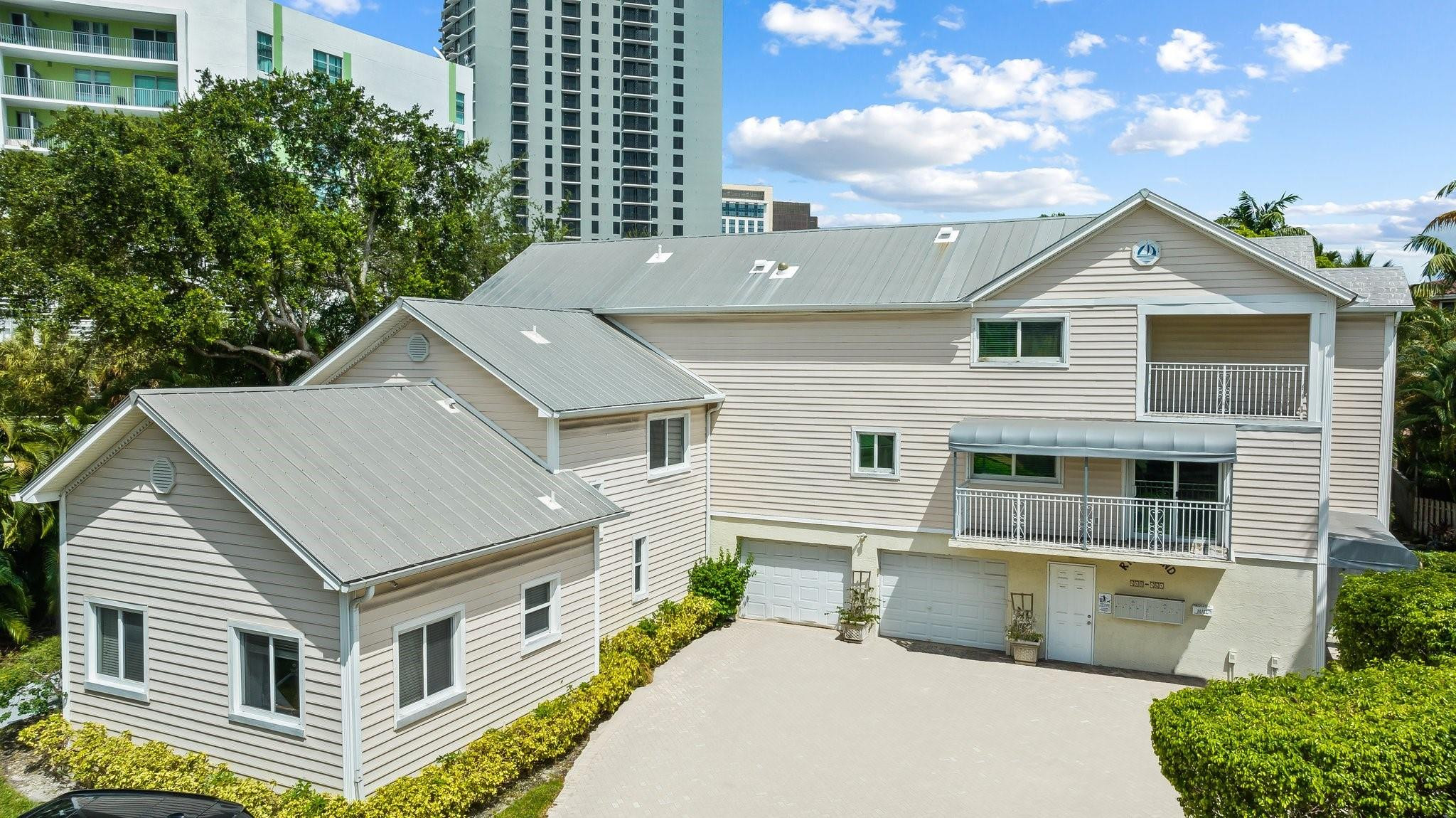 460 SW 5th Ave 4
