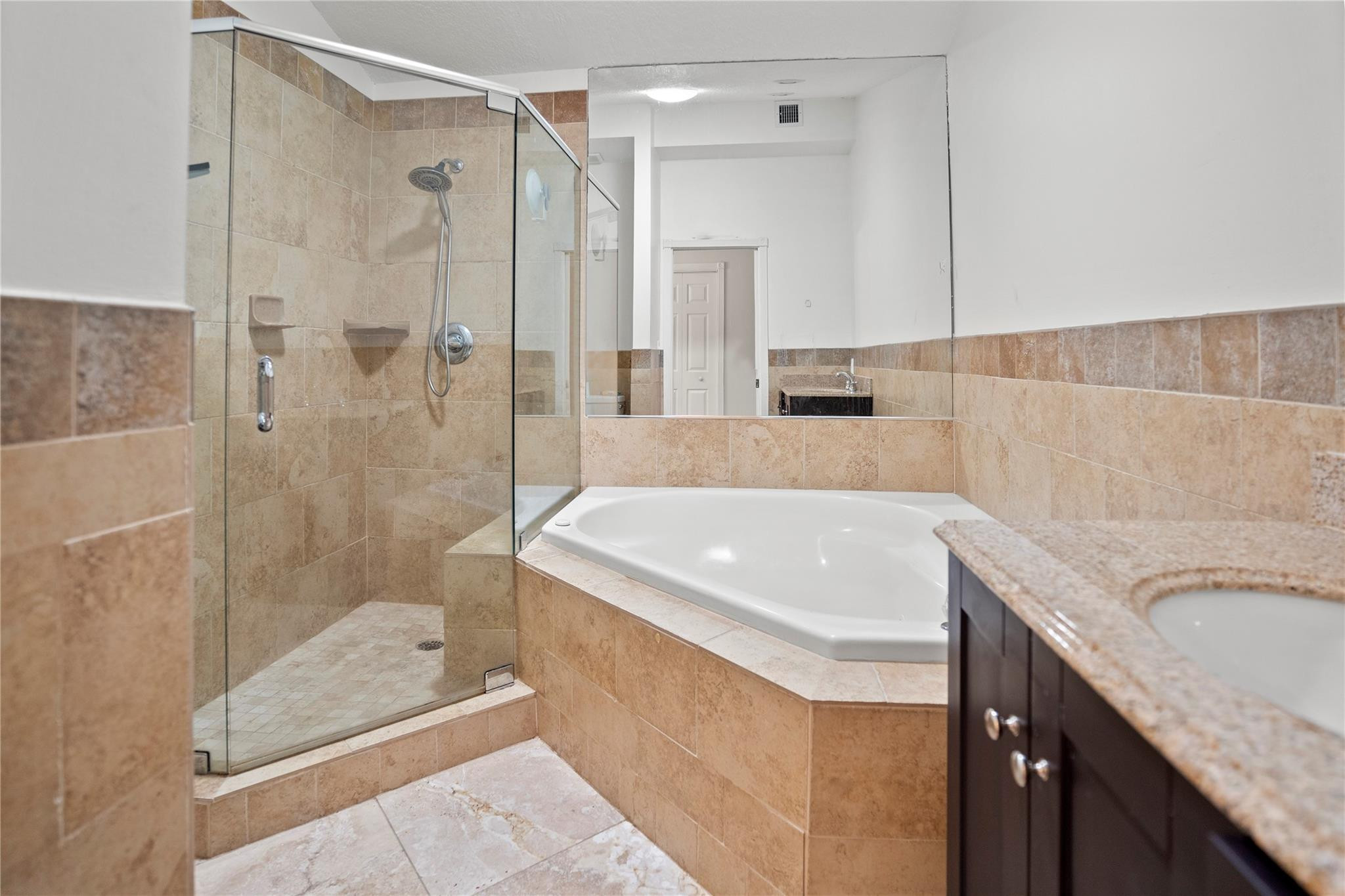 460 SW 5th Ave 4