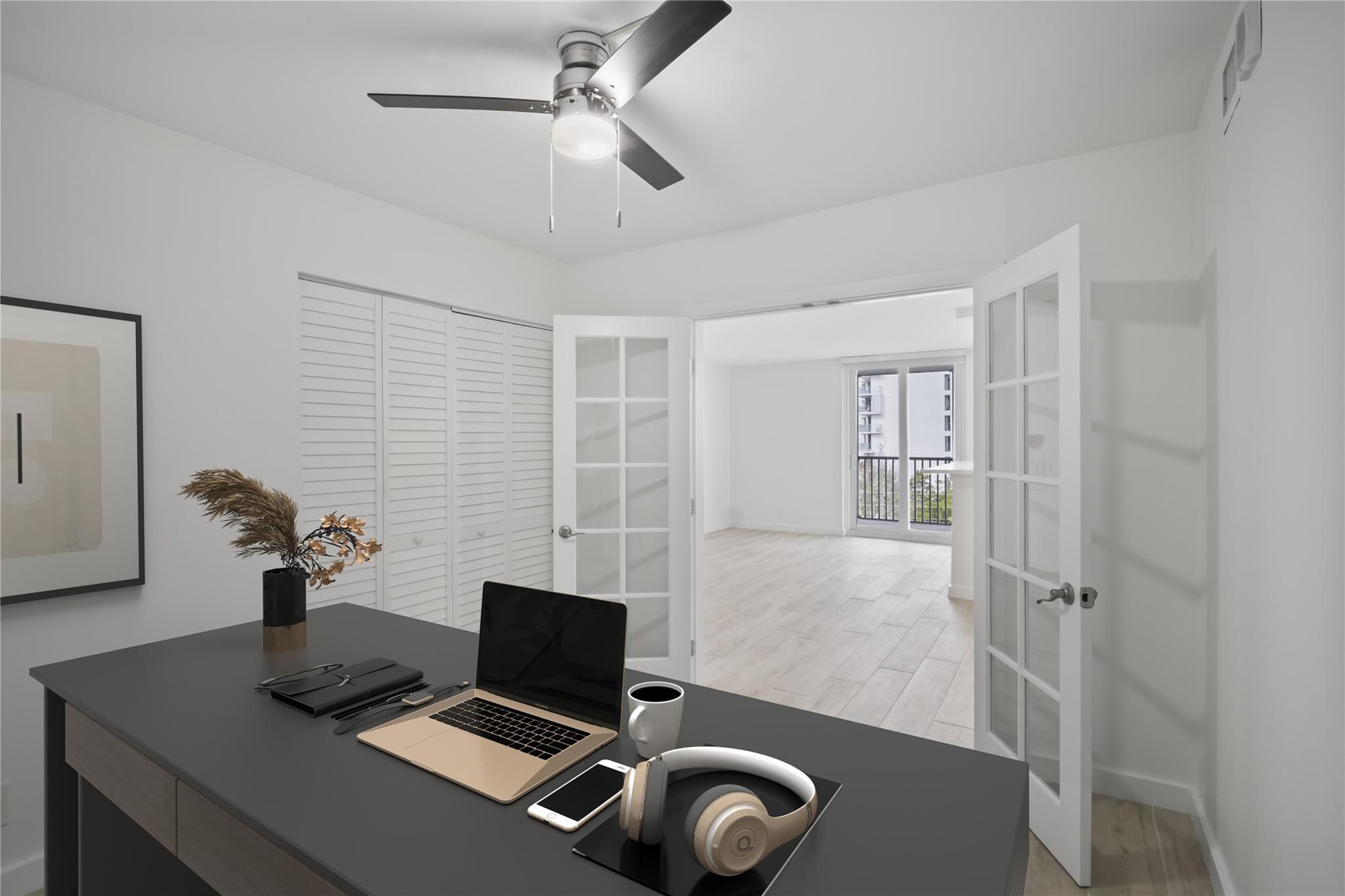 1505 N Riverside Dr 608