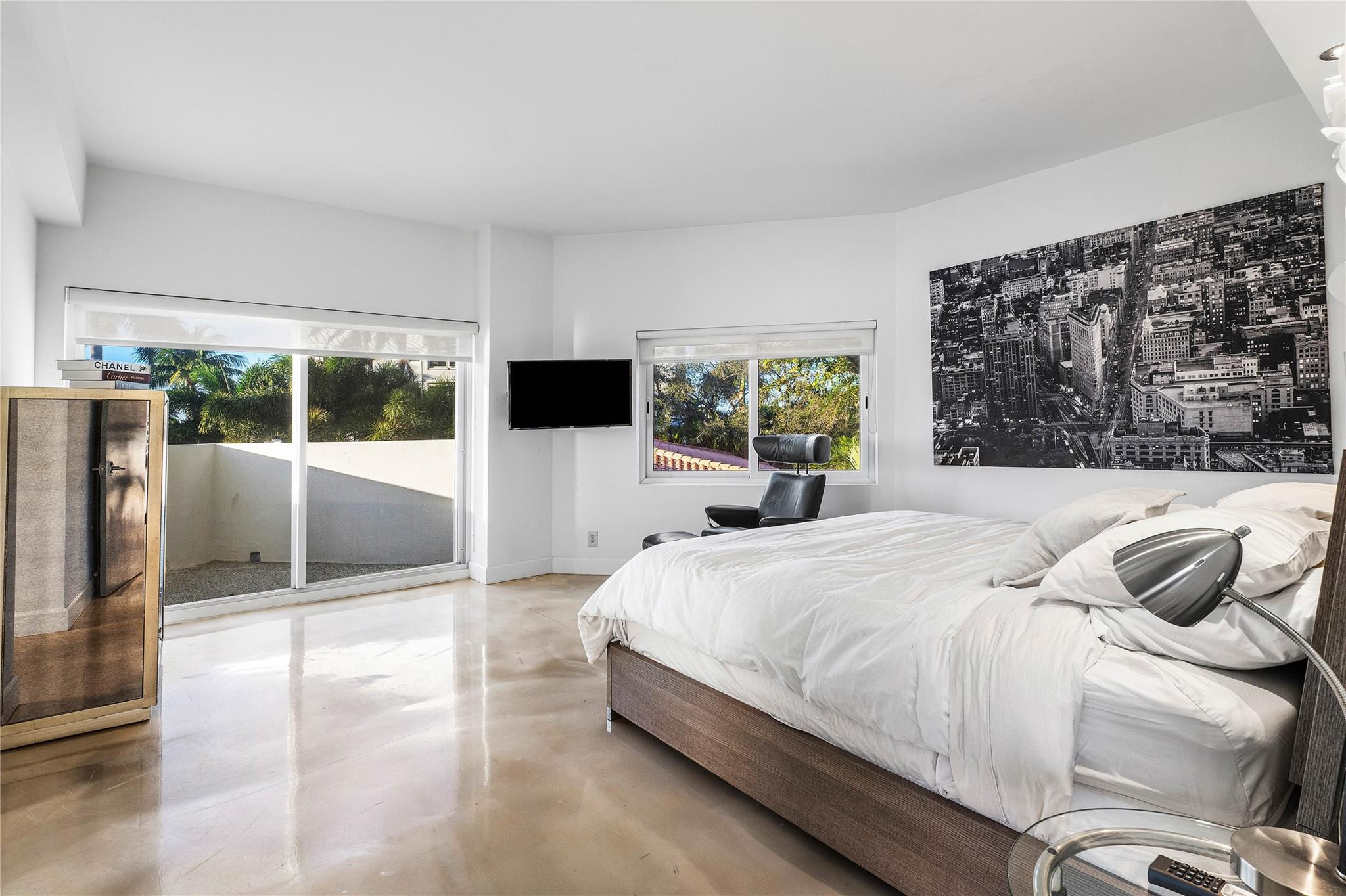 333 Sunset Dr 108