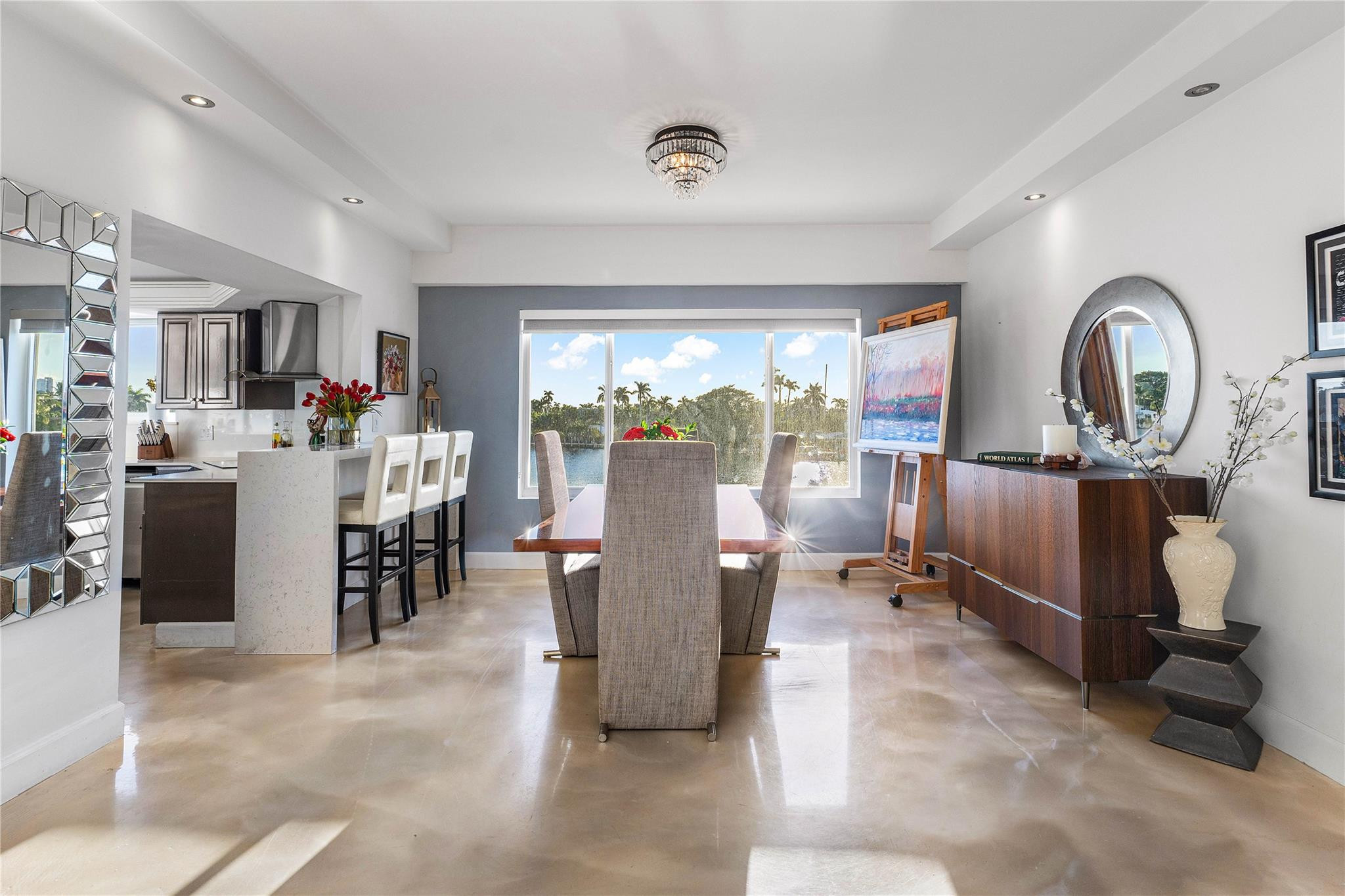 333 Sunset Dr 108
