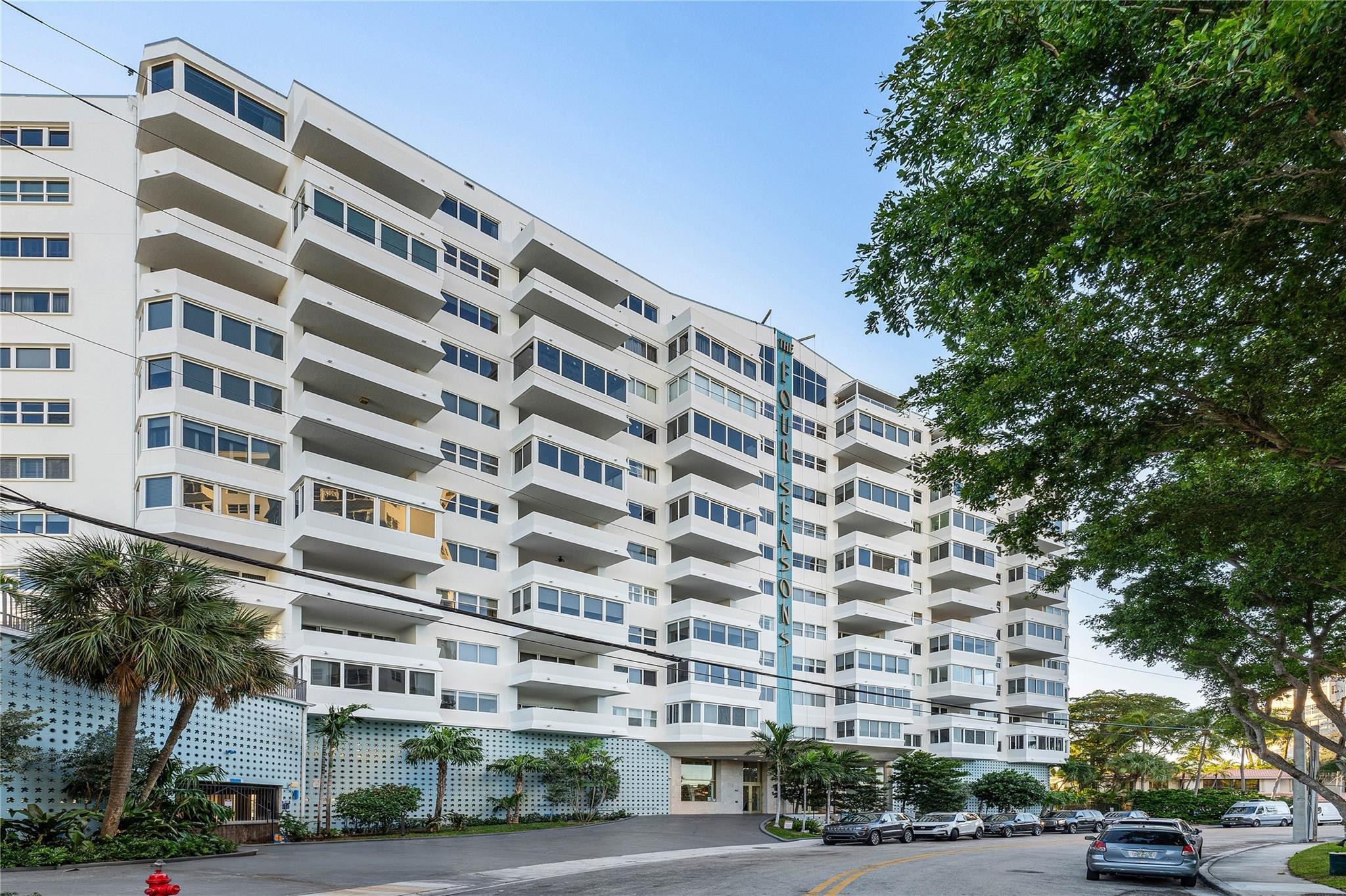 333 Sunset Dr 108