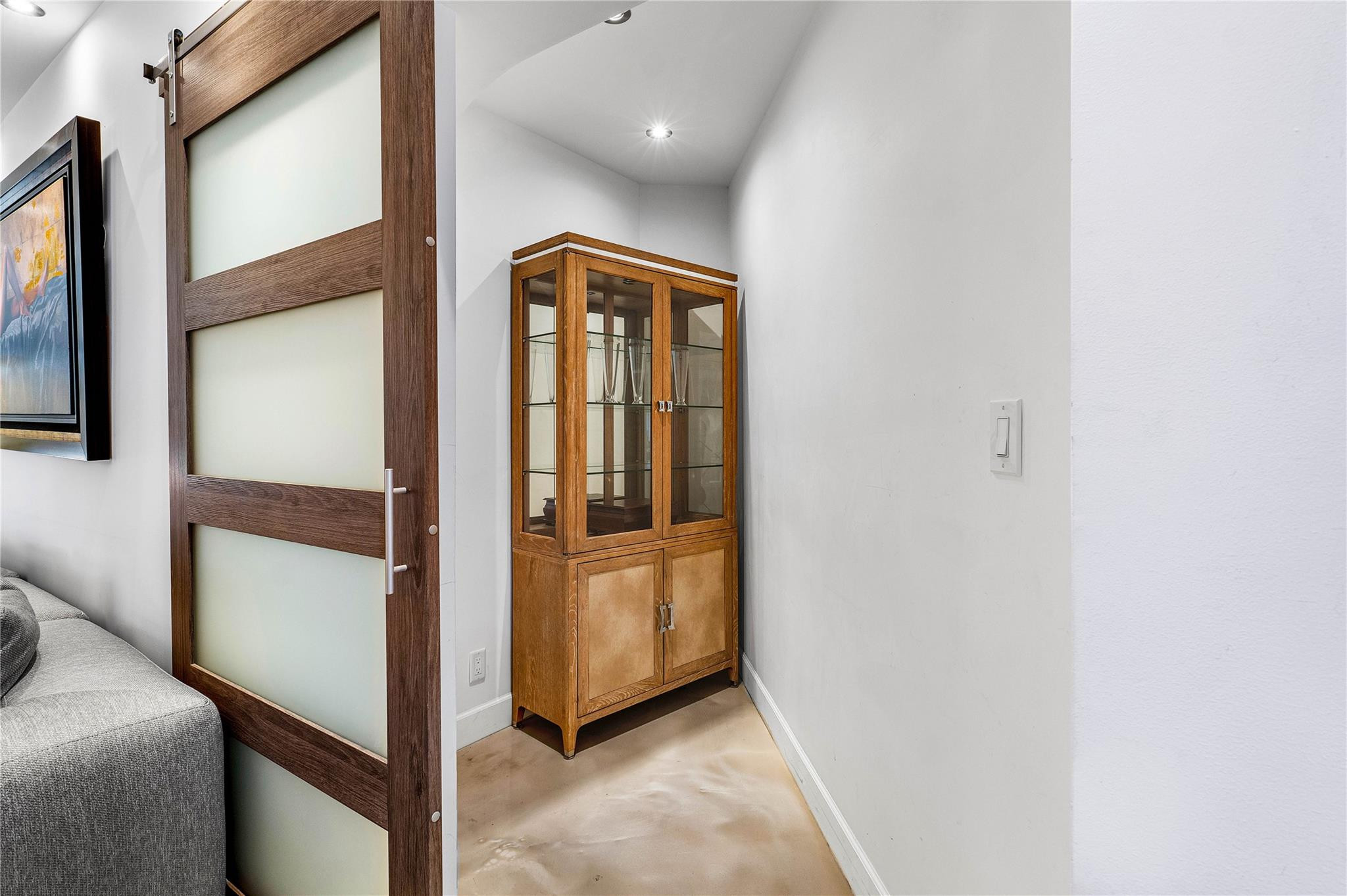 333 Sunset Dr 108