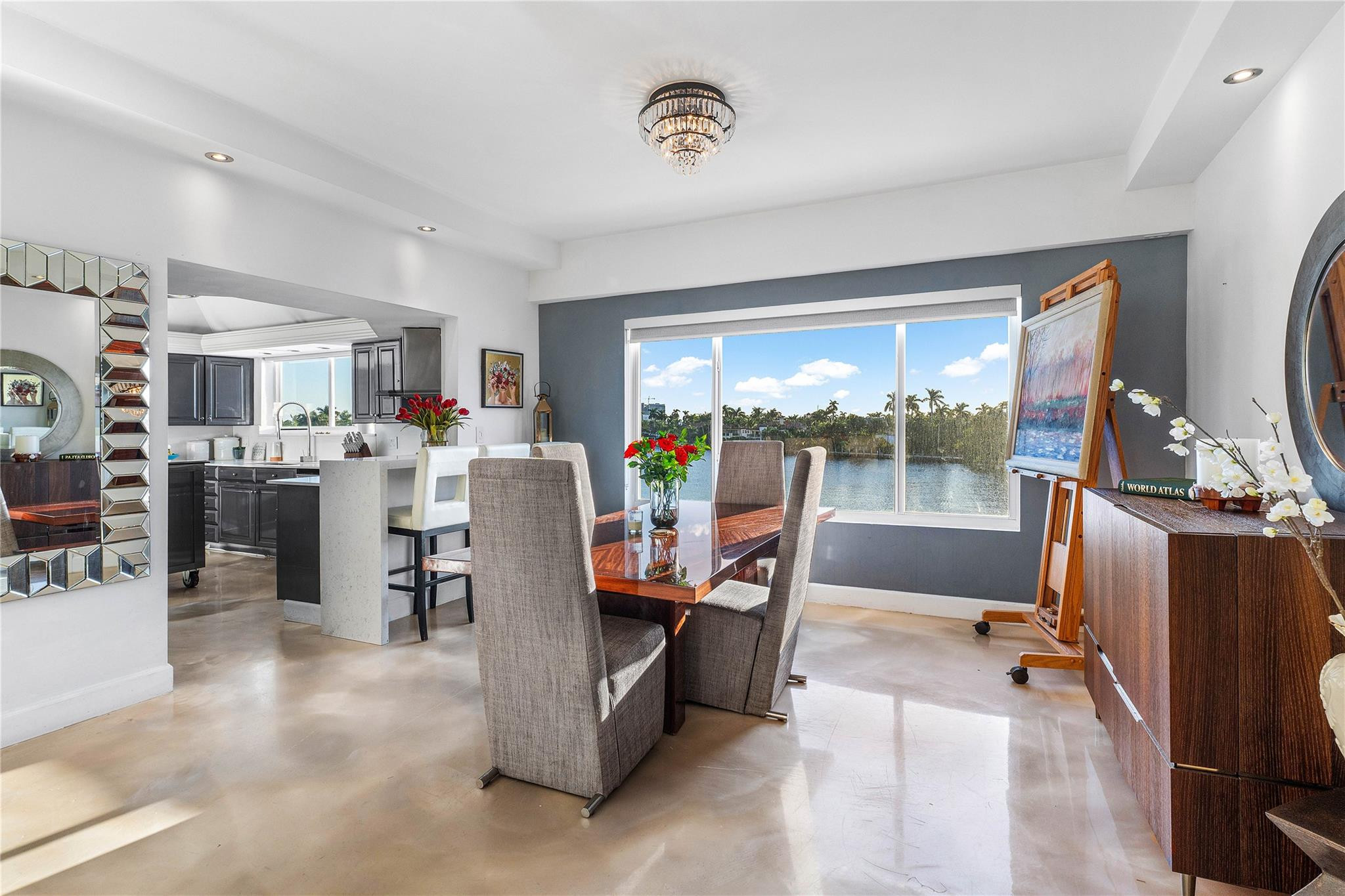 333 Sunset Dr 108