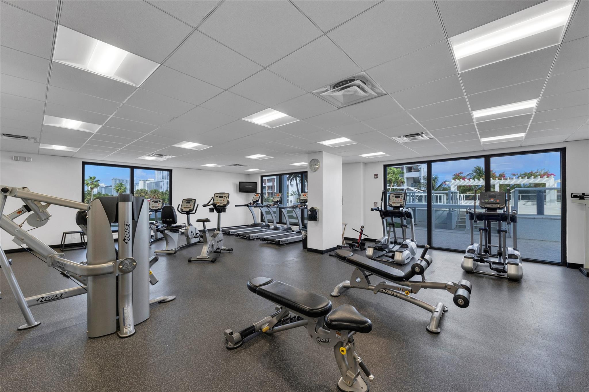 3015 N Ocean Boulevard 9C